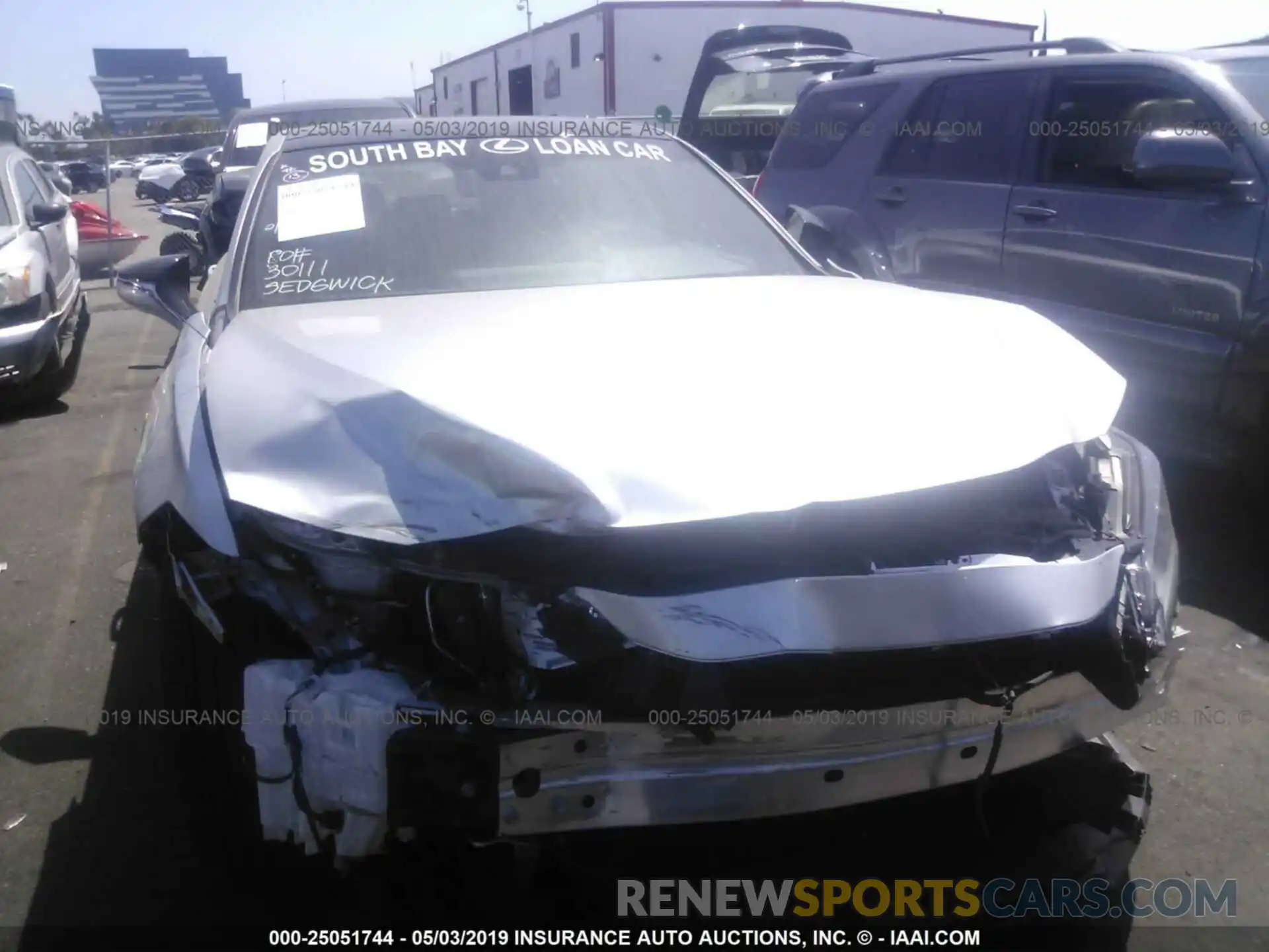 6 Photograph of a damaged car 58ABZ1B15KU007570 LEXUS ES 2019