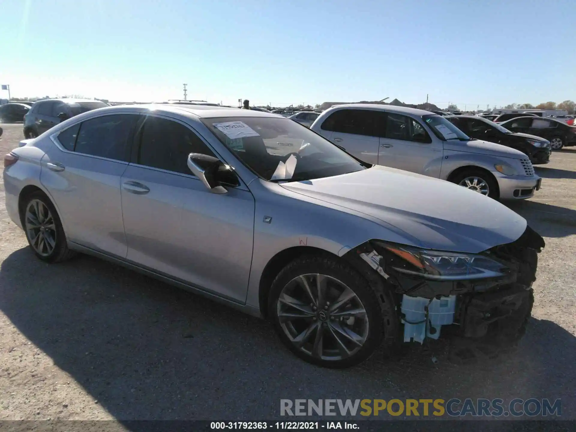 1 Photograph of a damaged car 58ABZ1B15KU010100 LEXUS ES 2019