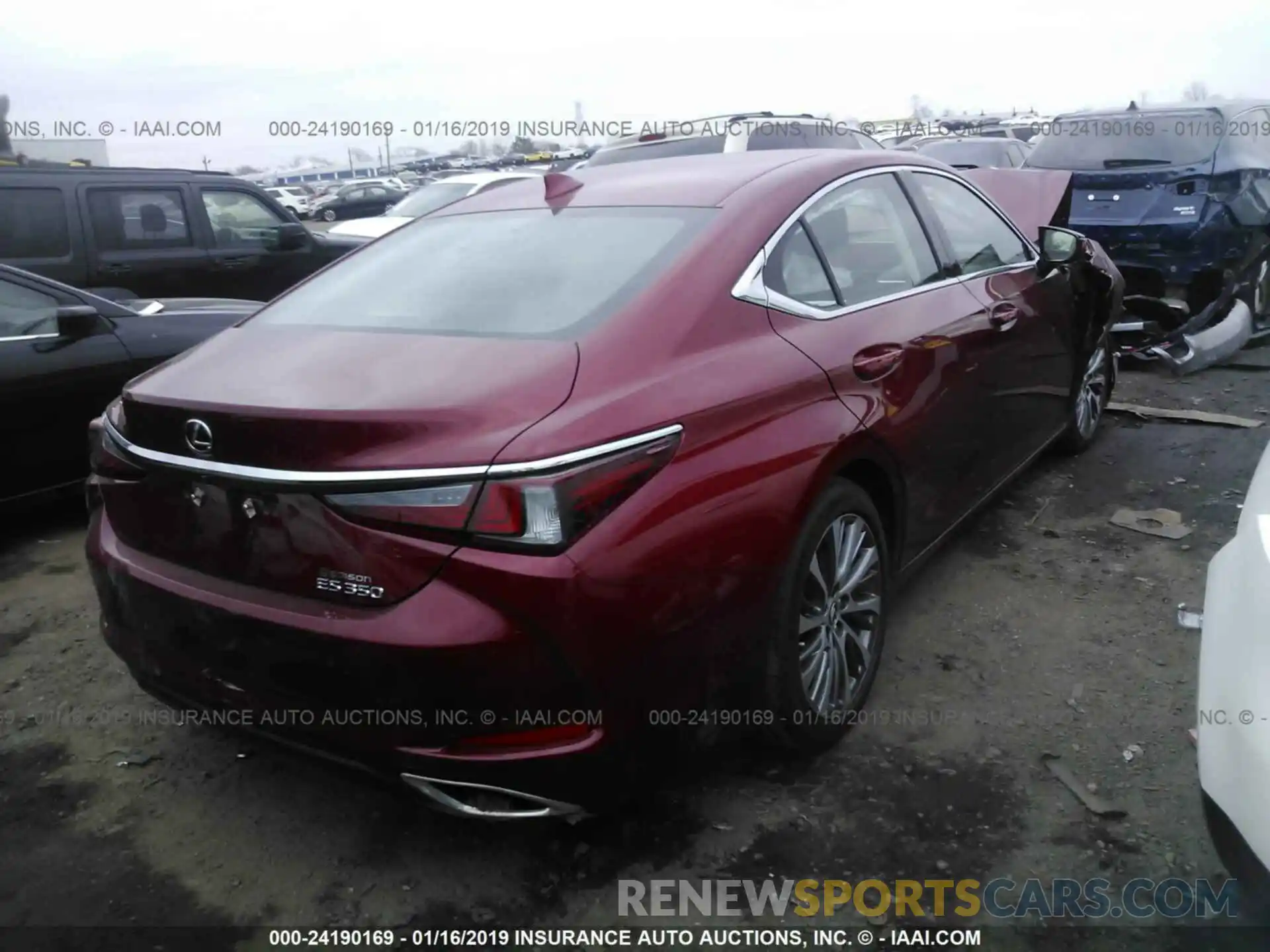 4 Photograph of a damaged car 58ABZ1B15KU011389 LEXUS ES 2019