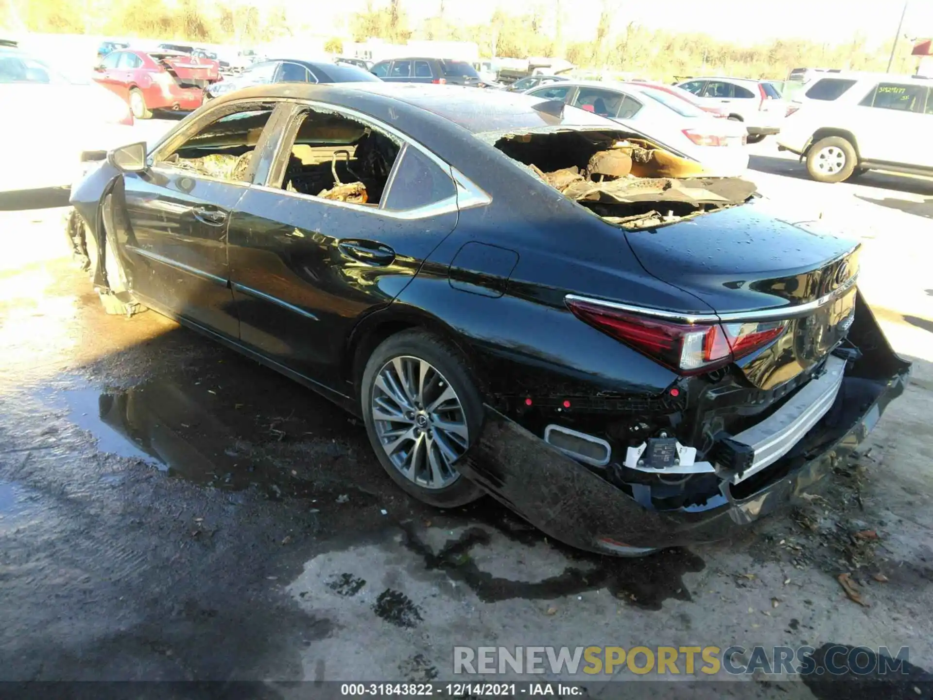 3 Photograph of a damaged car 58ABZ1B15KU013790 LEXUS ES 2019