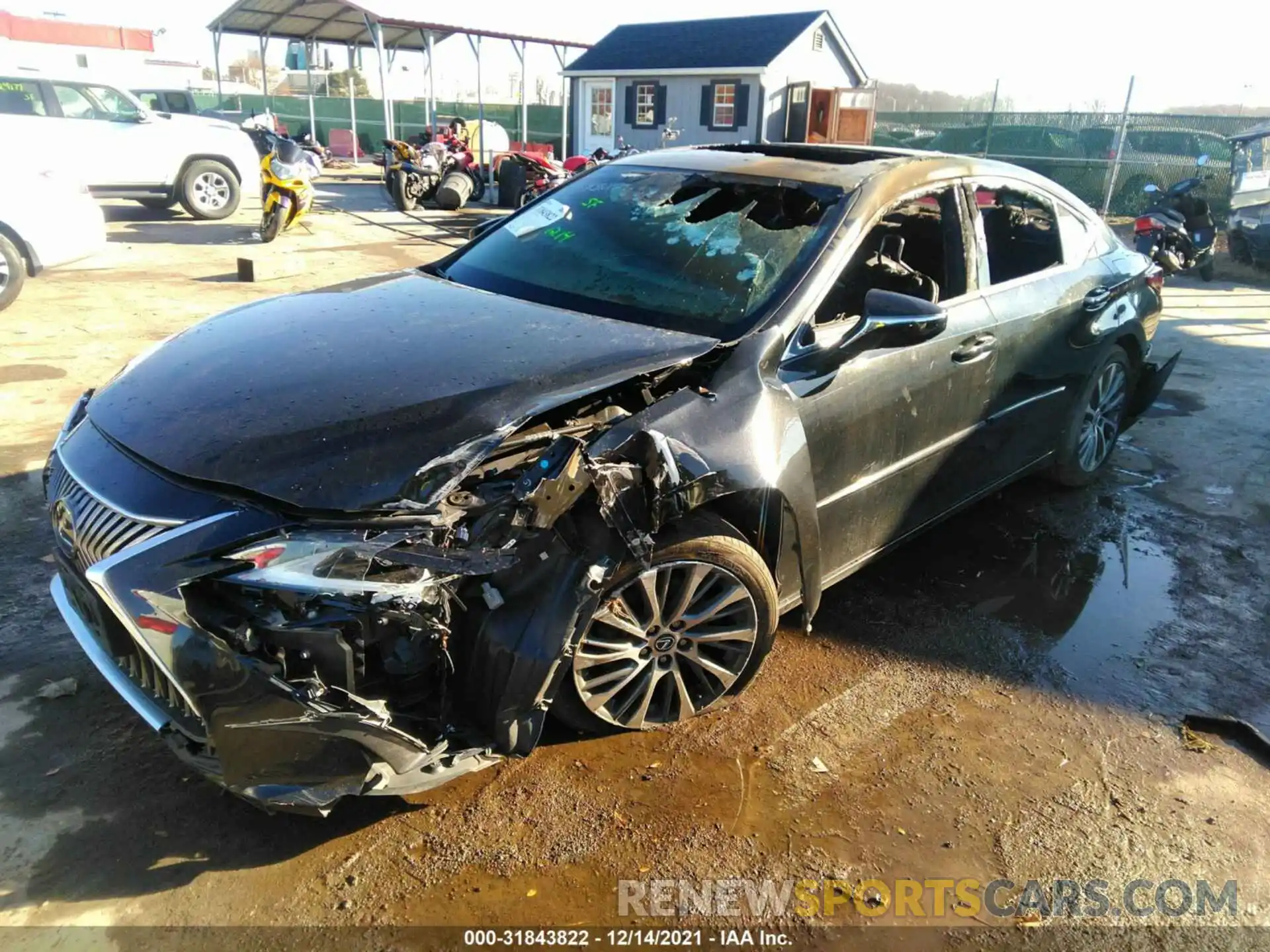 6 Photograph of a damaged car 58ABZ1B15KU013790 LEXUS ES 2019