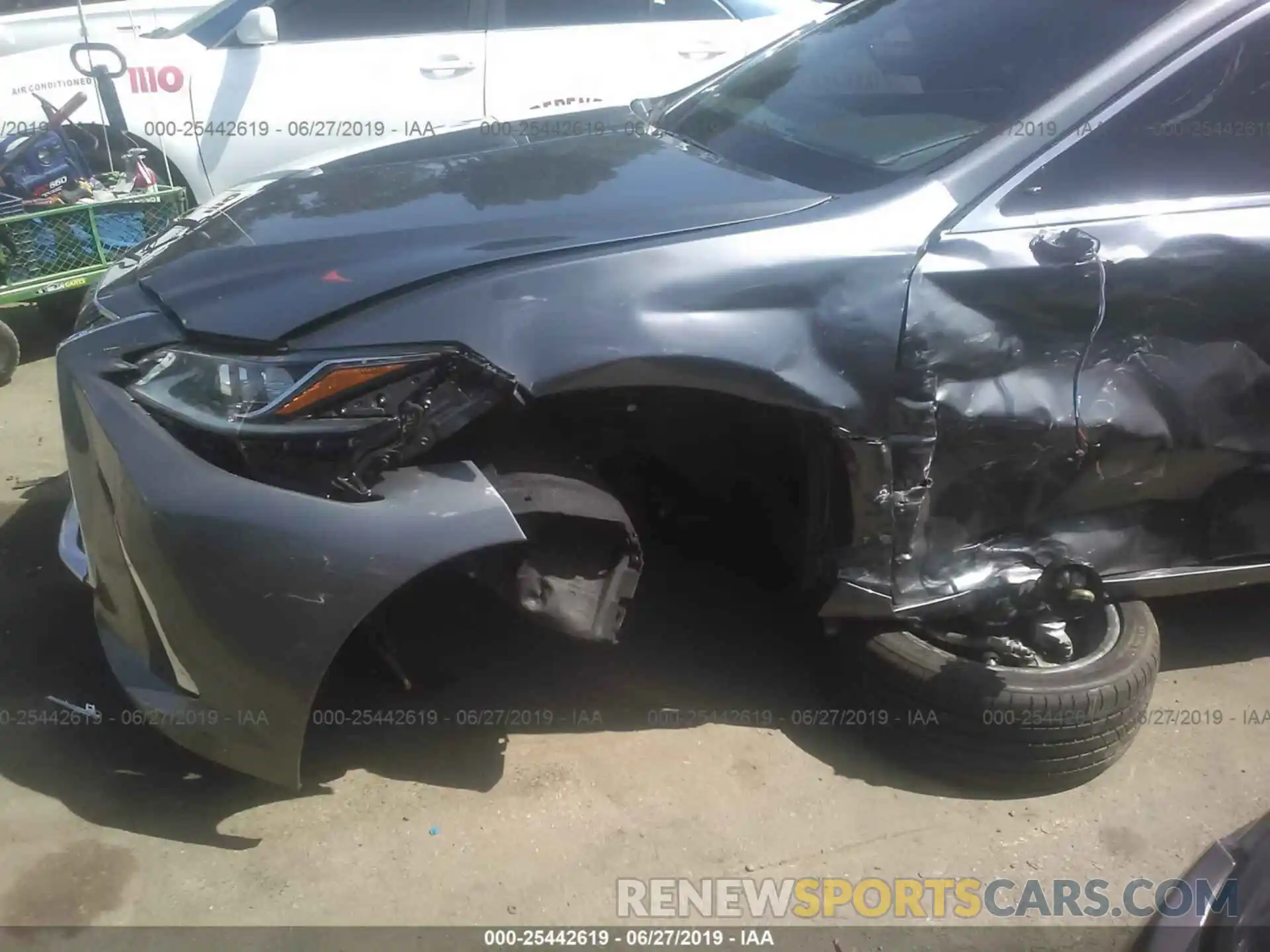 6 Photograph of a damaged car 58ABZ1B15KU014065 LEXUS ES 2019