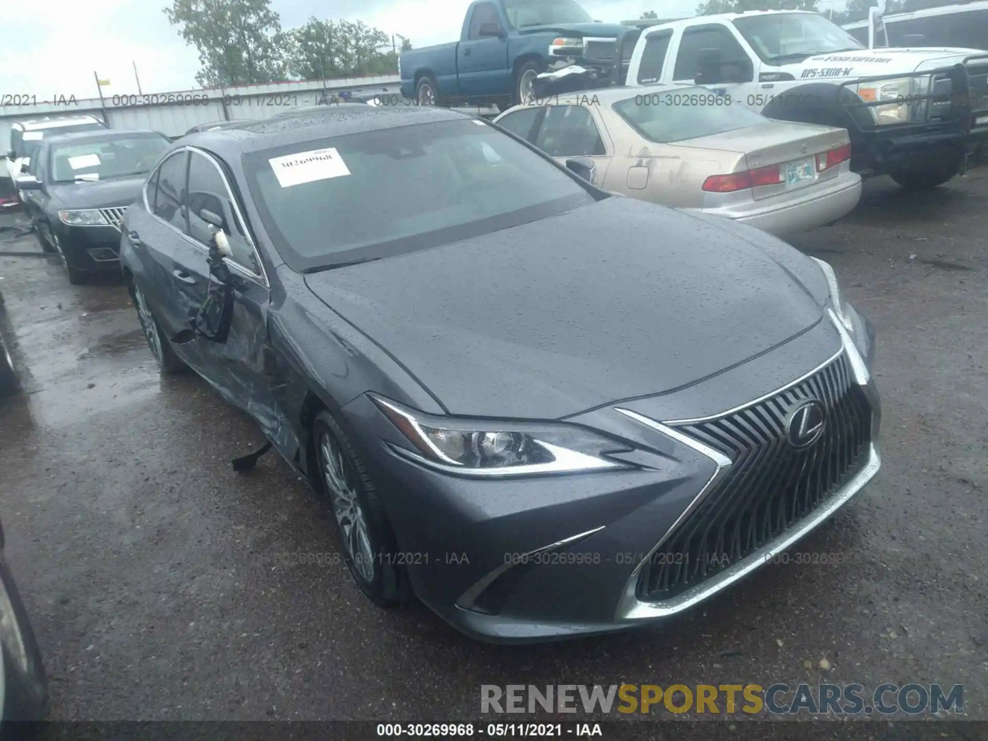 1 Photograph of a damaged car 58ABZ1B15KU016995 LEXUS ES 2019