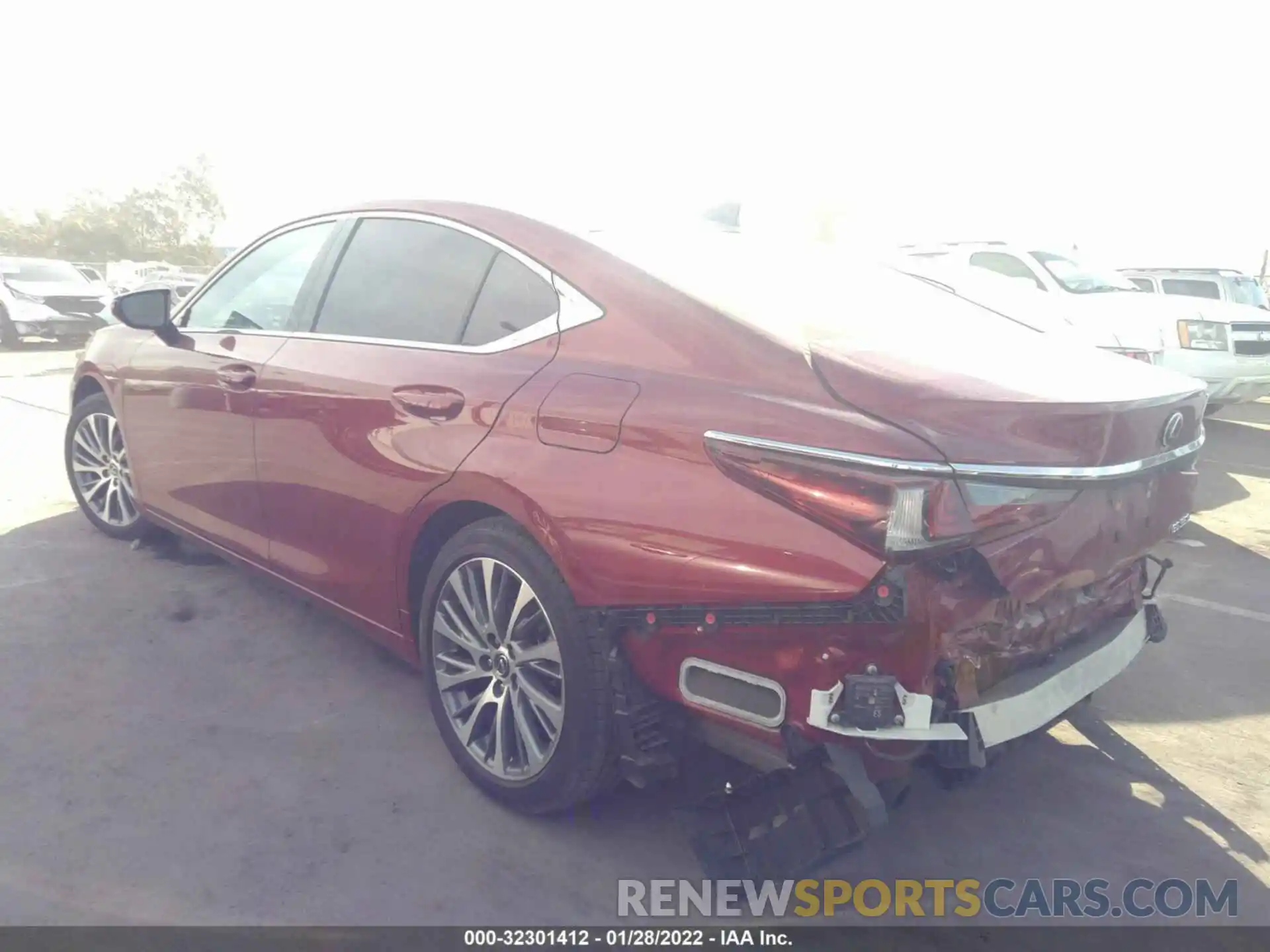 3 Photograph of a damaged car 58ABZ1B15KU020335 LEXUS ES 2019