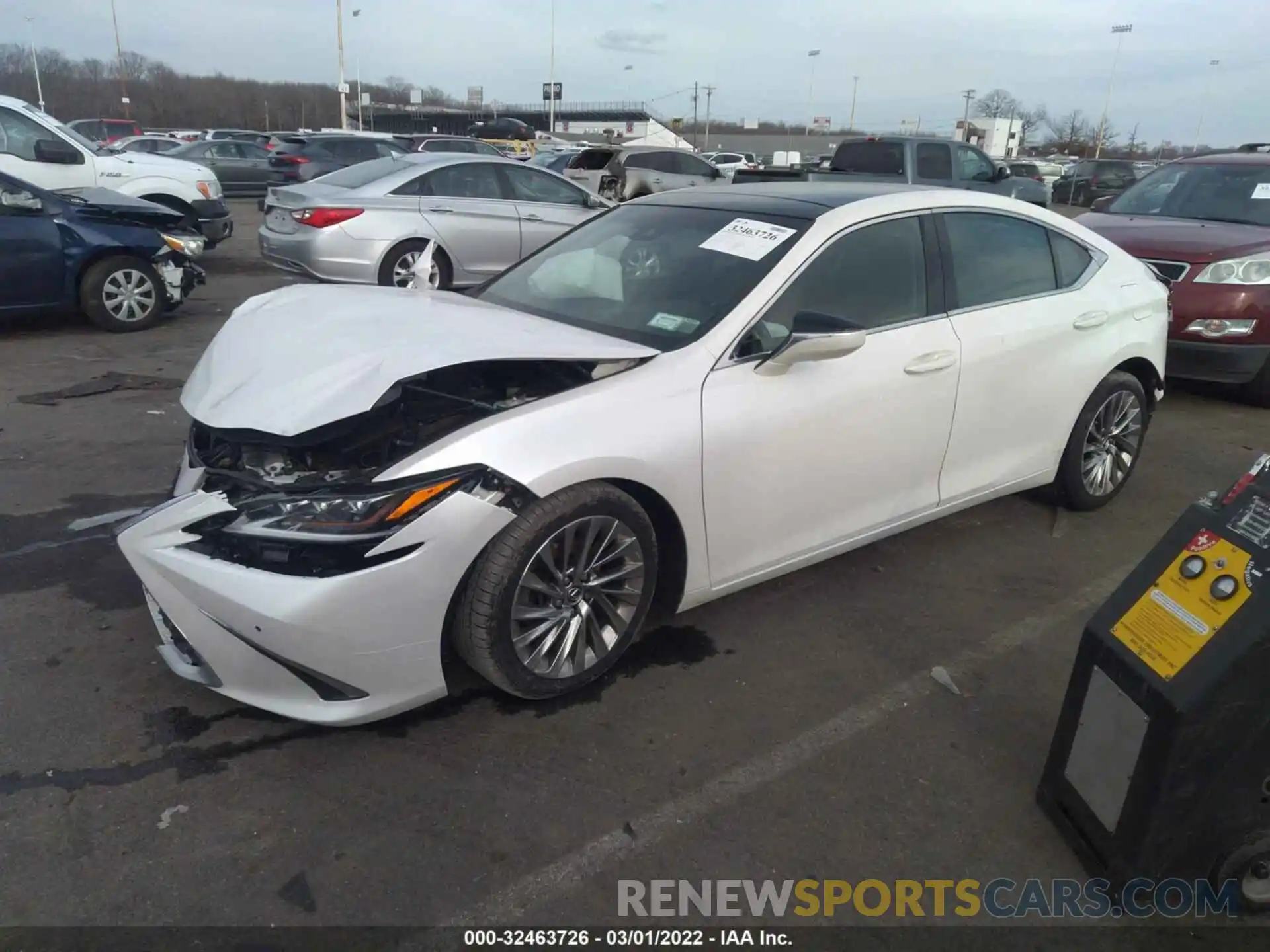 2 Photograph of a damaged car 58ABZ1B15KU021274 LEXUS ES 2019