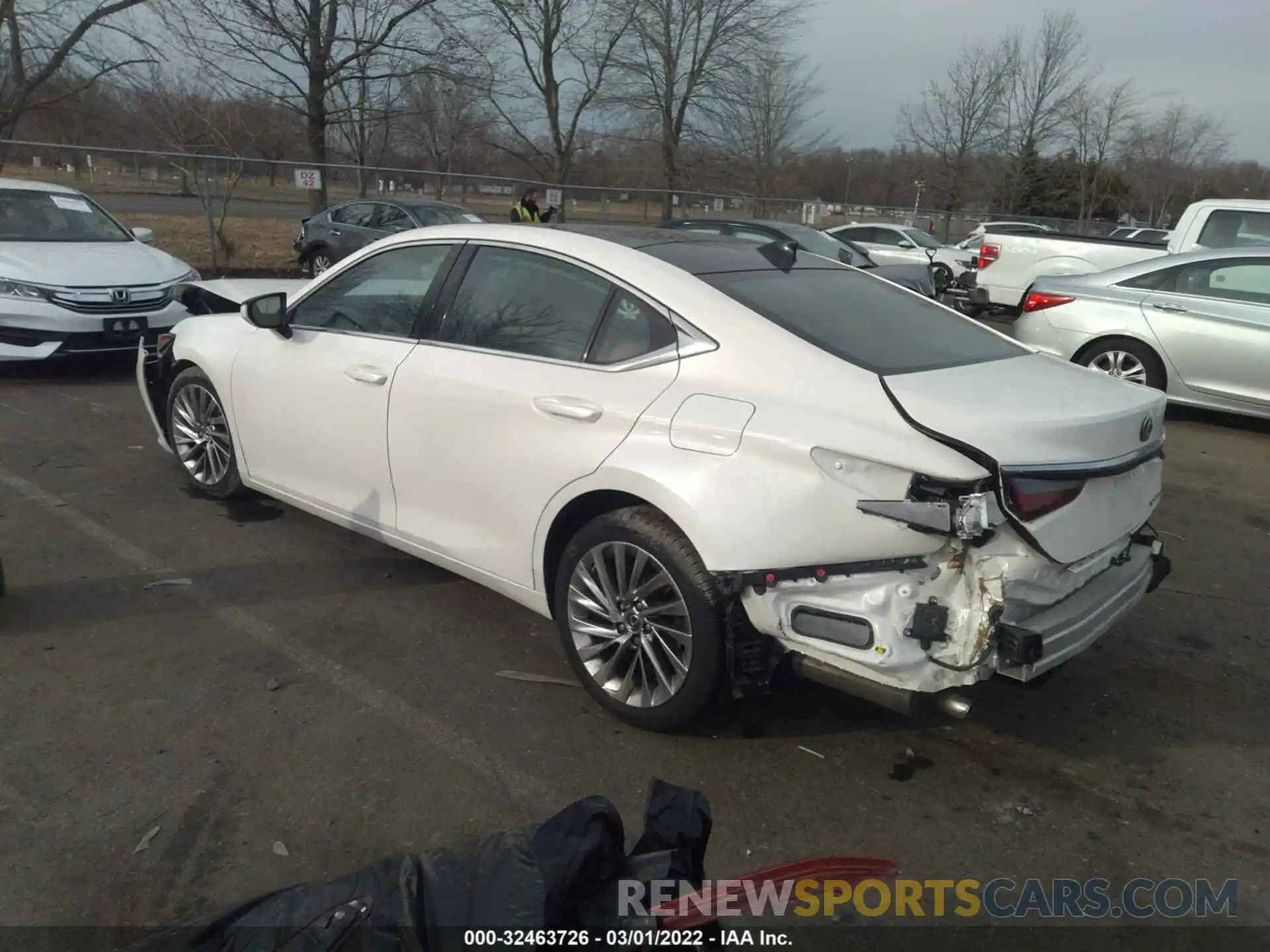 3 Photograph of a damaged car 58ABZ1B15KU021274 LEXUS ES 2019