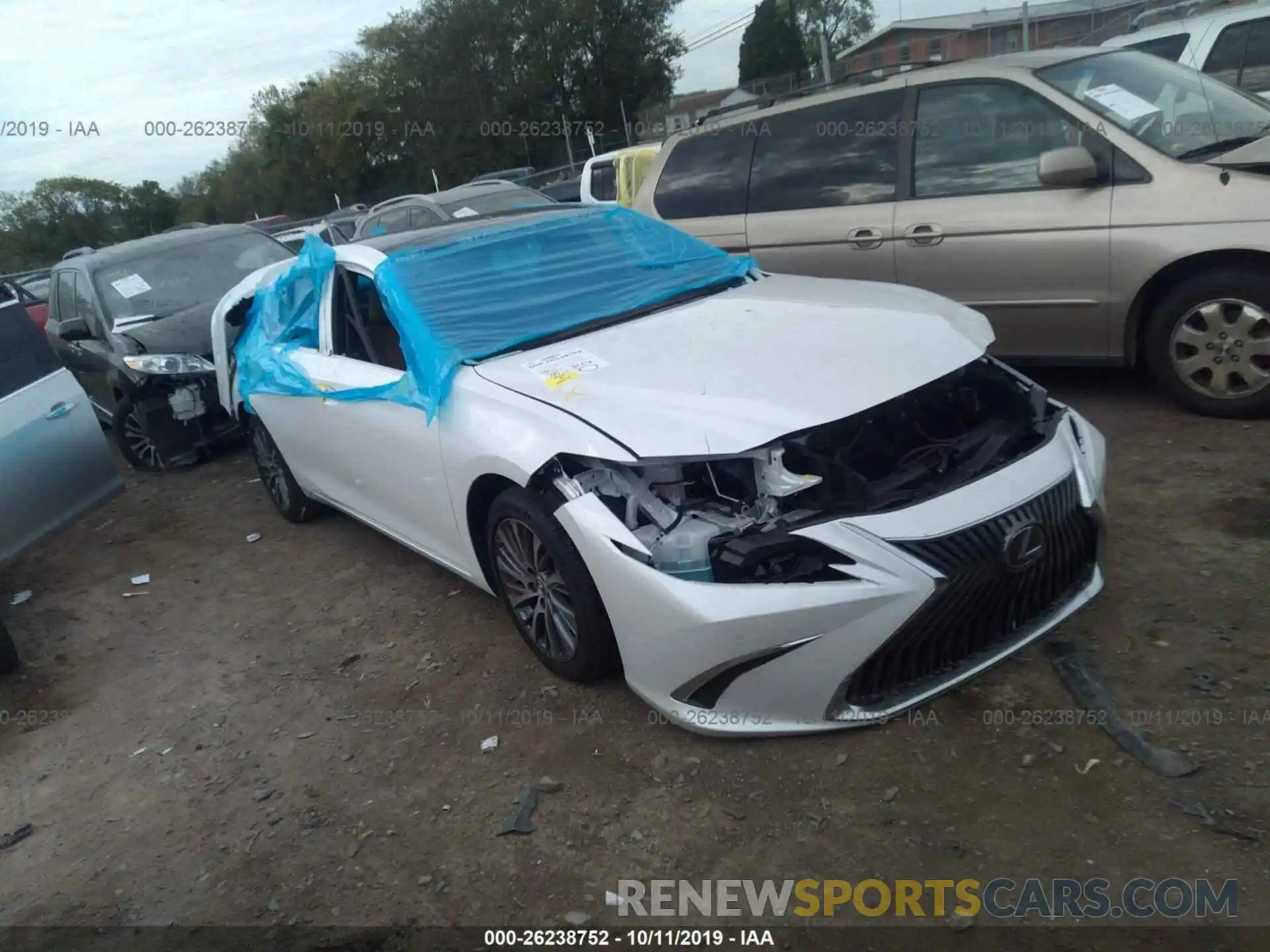 1 Photograph of a damaged car 58ABZ1B15KU024045 LEXUS ES 2019