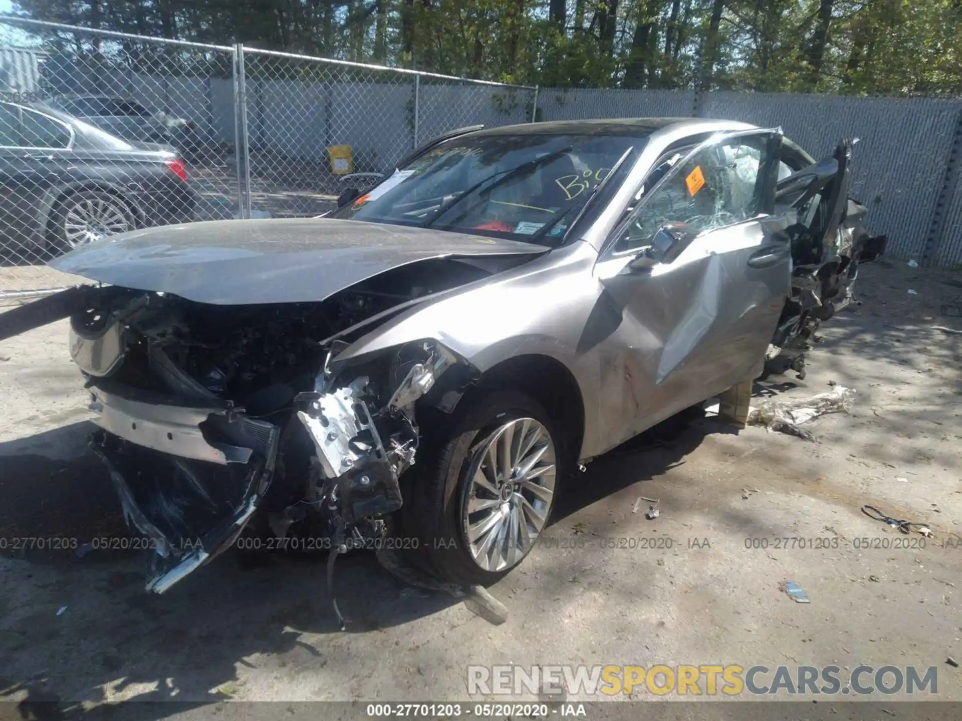 2 Photograph of a damaged car 58ABZ1B15KU027267 LEXUS ES 2019