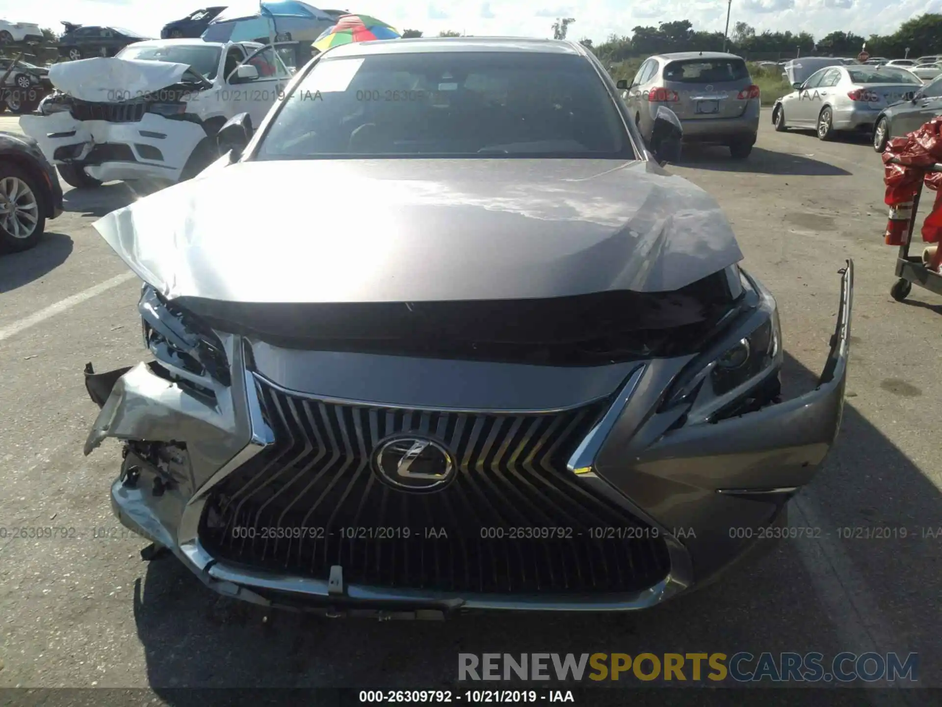 6 Photograph of a damaged car 58ABZ1B15KU032663 LEXUS ES 2019