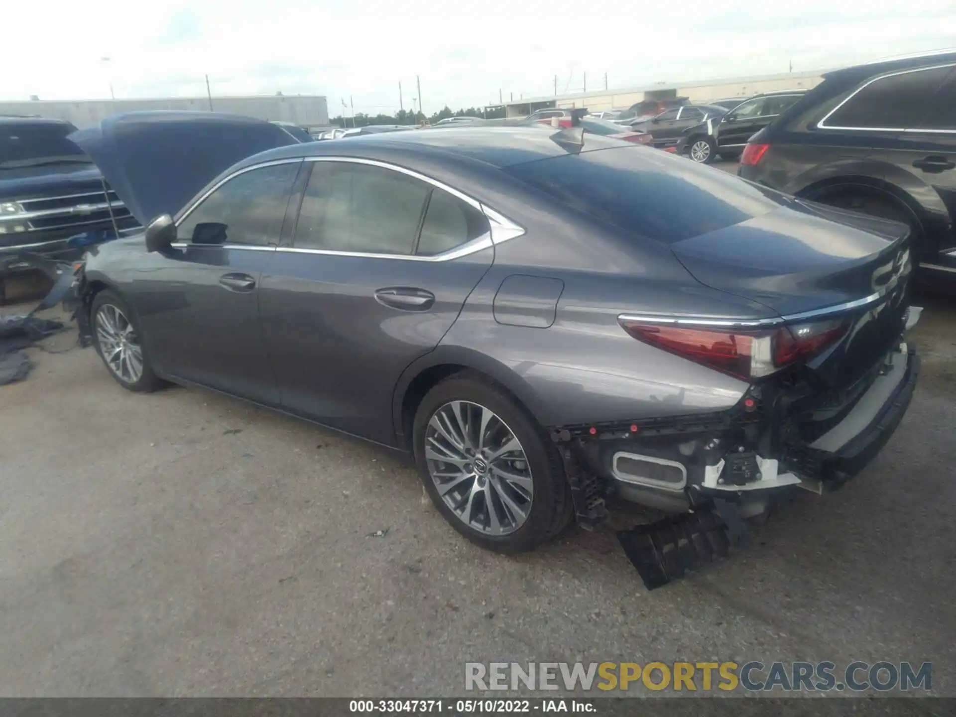 3 Photograph of a damaged car 58ABZ1B15KU038267 LEXUS ES 2019