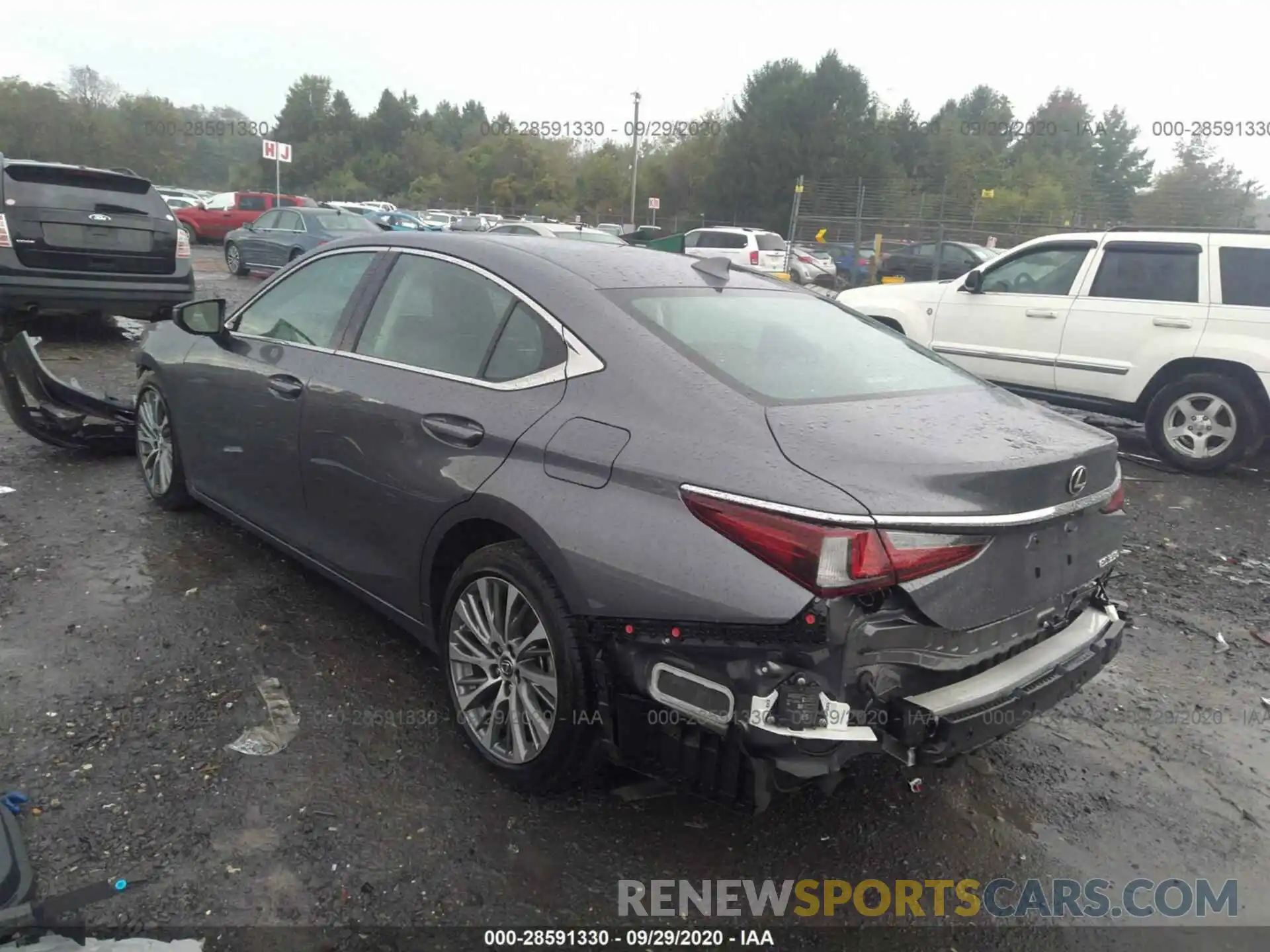 3 Photograph of a damaged car 58ABZ1B15KU039791 LEXUS ES 2019