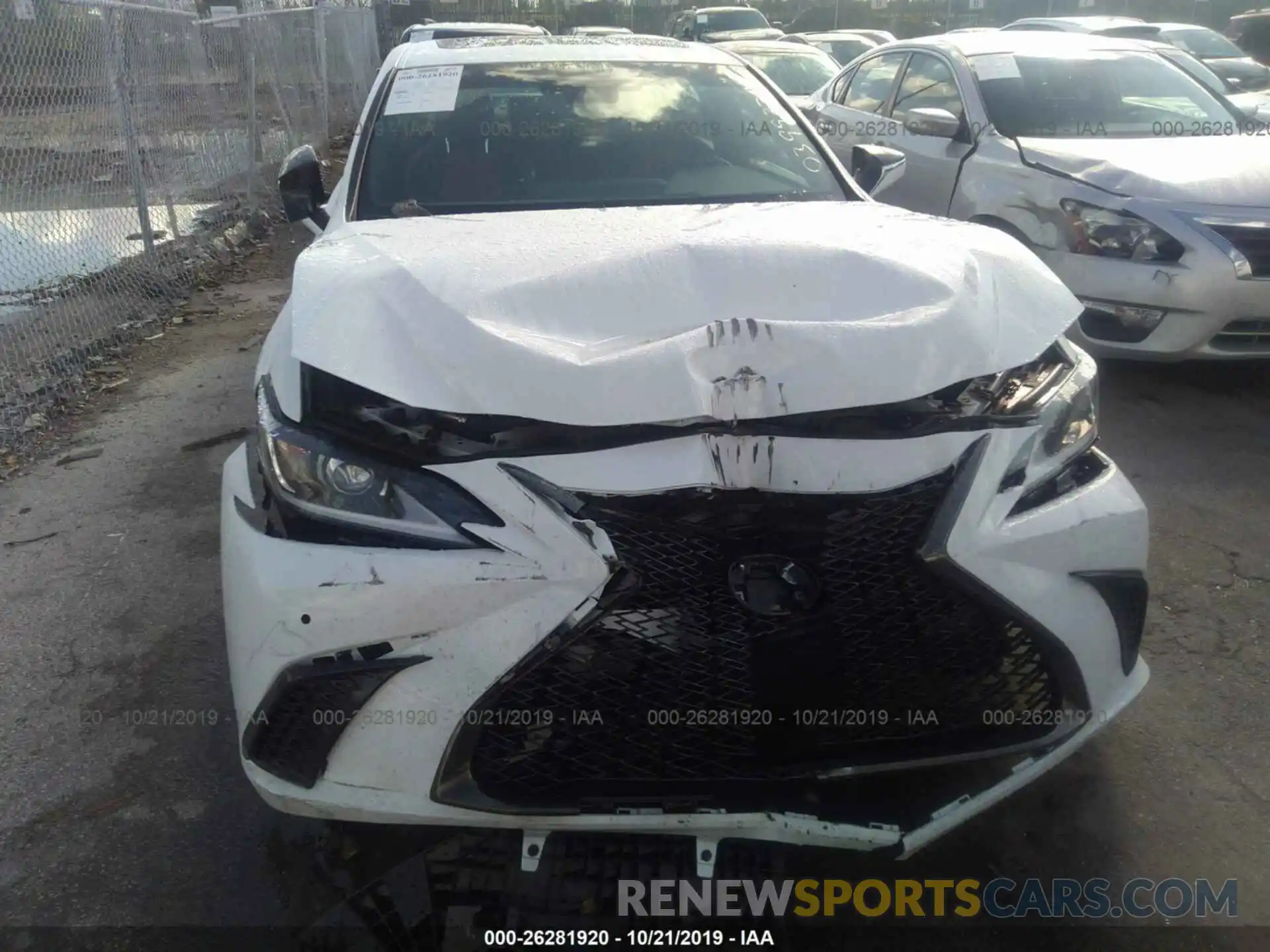 6 Photograph of a damaged car 58ABZ1B15KU039922 LEXUS ES 2019