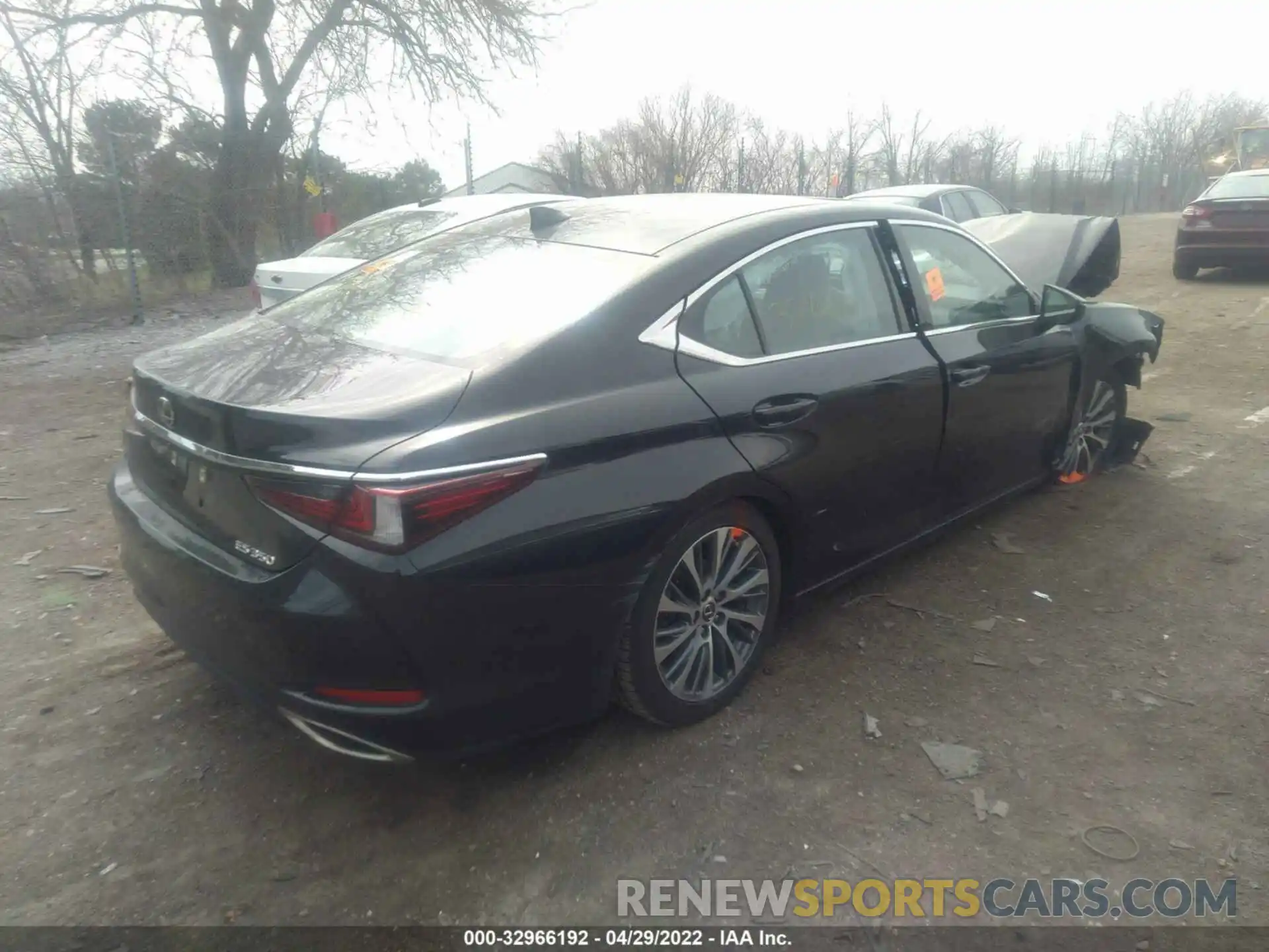 4 Фотография поврежденного автомобиля 58ABZ1B16KU008954 LEXUS ES 2019