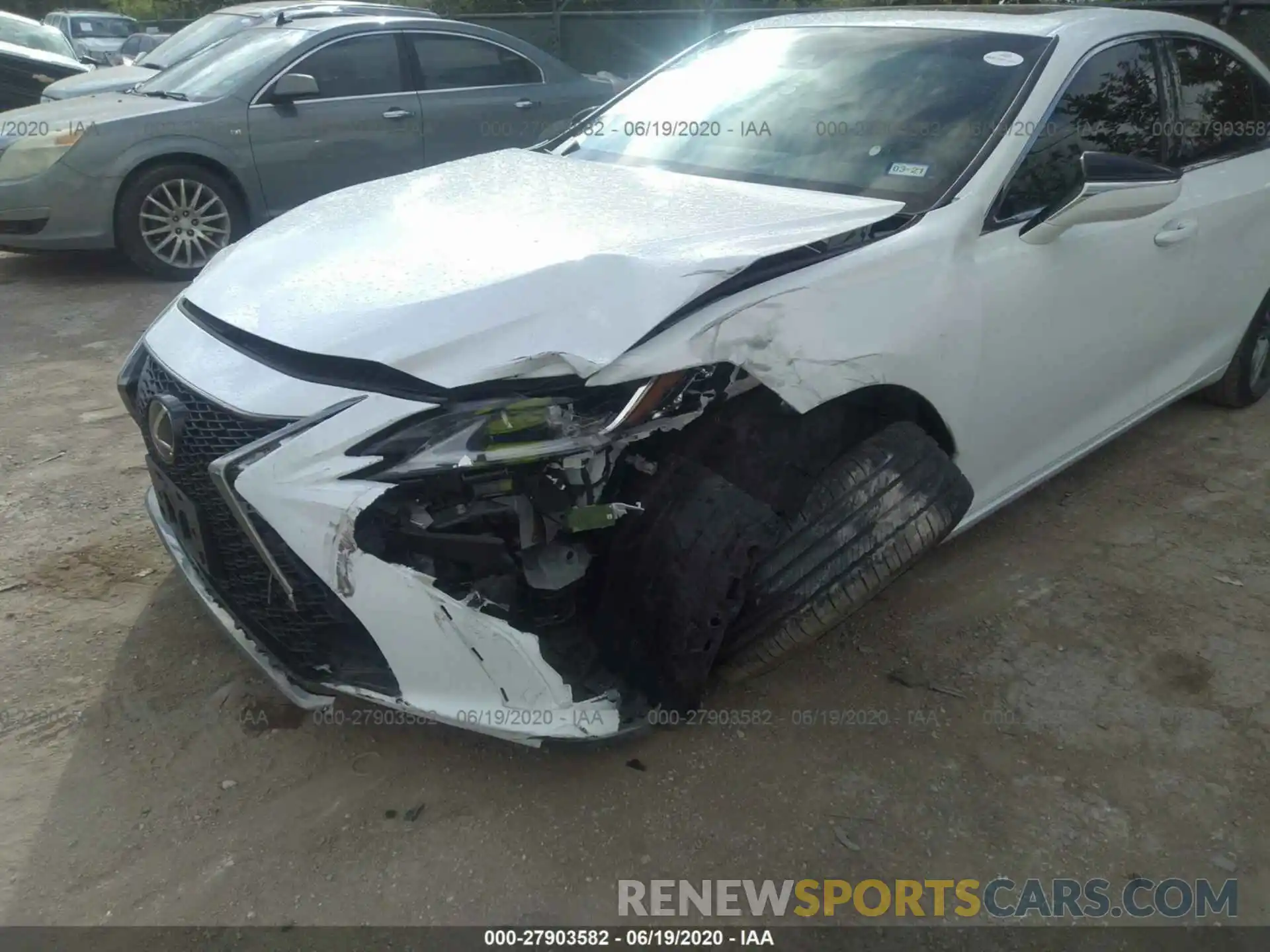 6 Photograph of a damaged car 58ABZ1B16KU011966 LEXUS ES 2019