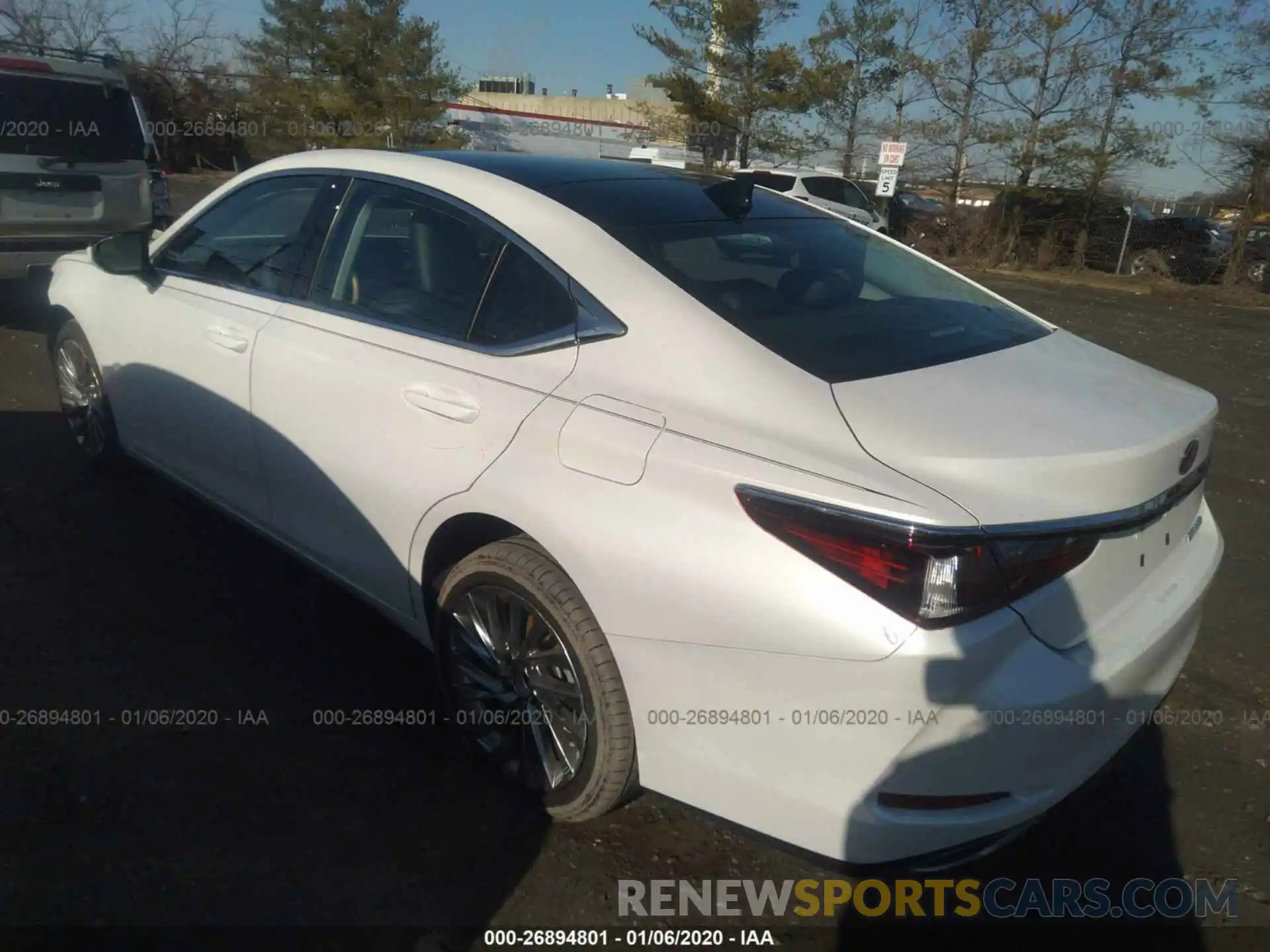 3 Photograph of a damaged car 58ABZ1B16KU012678 LEXUS ES 2019