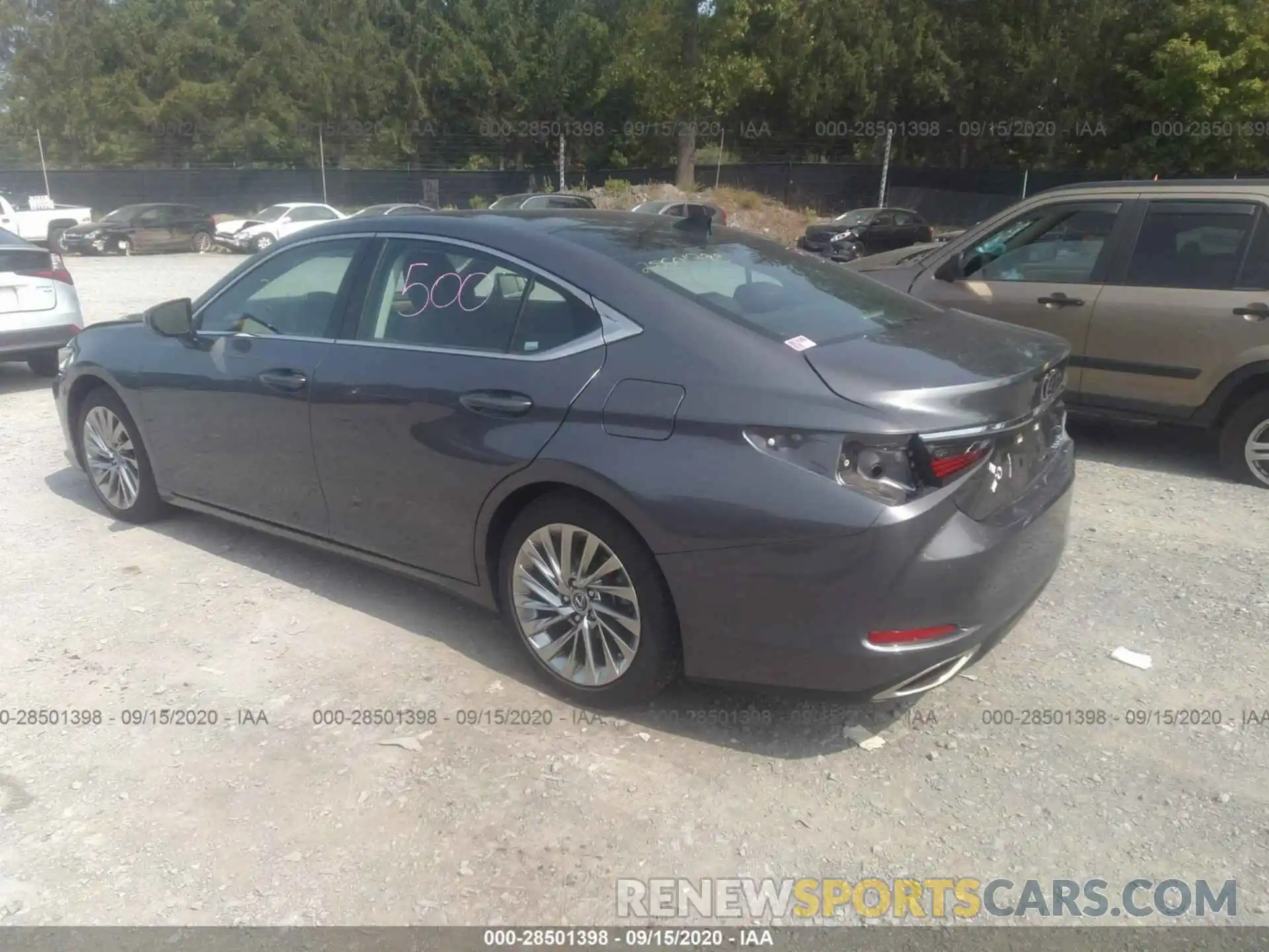 3 Photograph of a damaged car 58ABZ1B16KU013152 LEXUS ES 2019