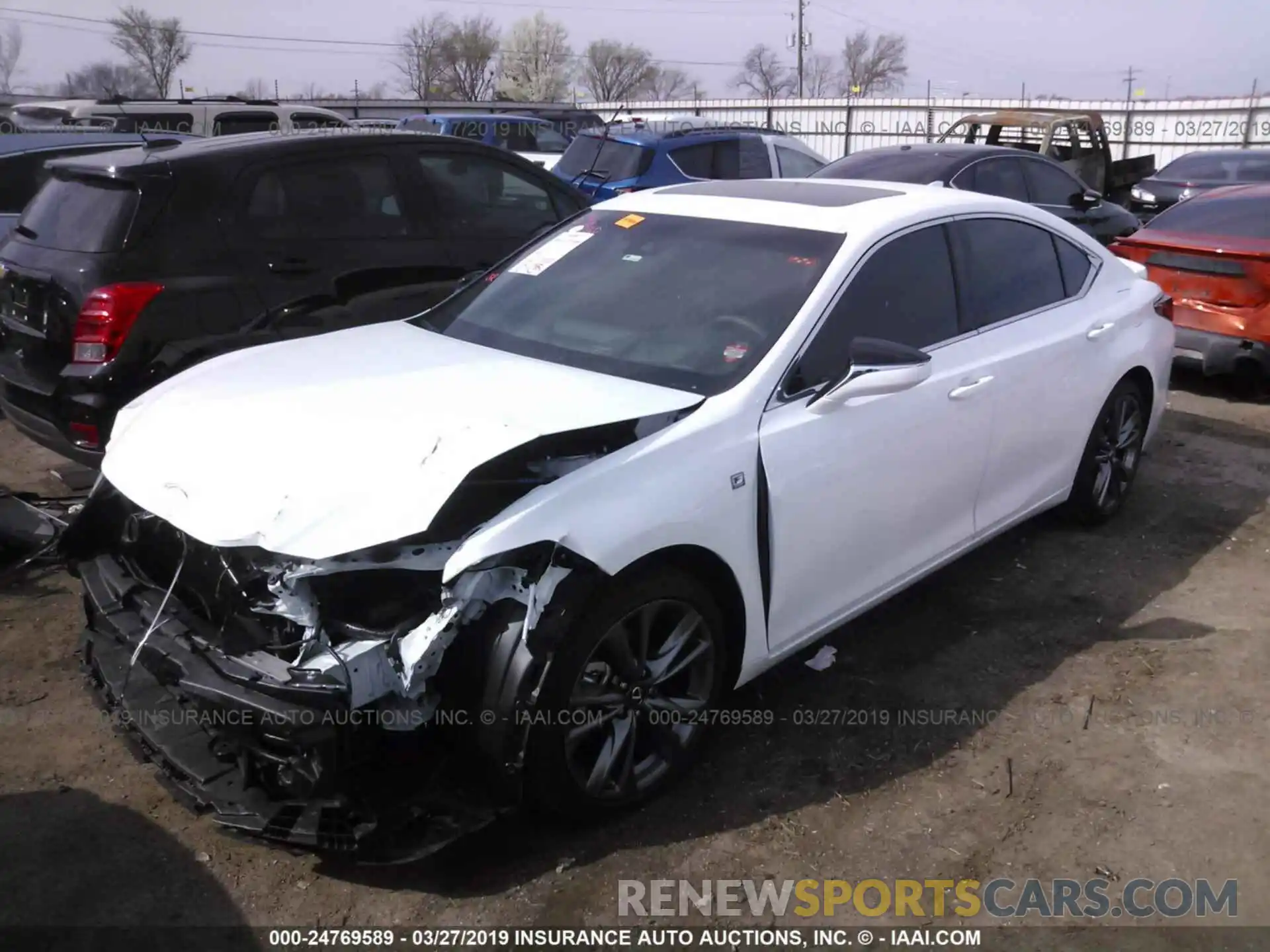 2 Photograph of a damaged car 58ABZ1B16KU014513 LEXUS ES 2019