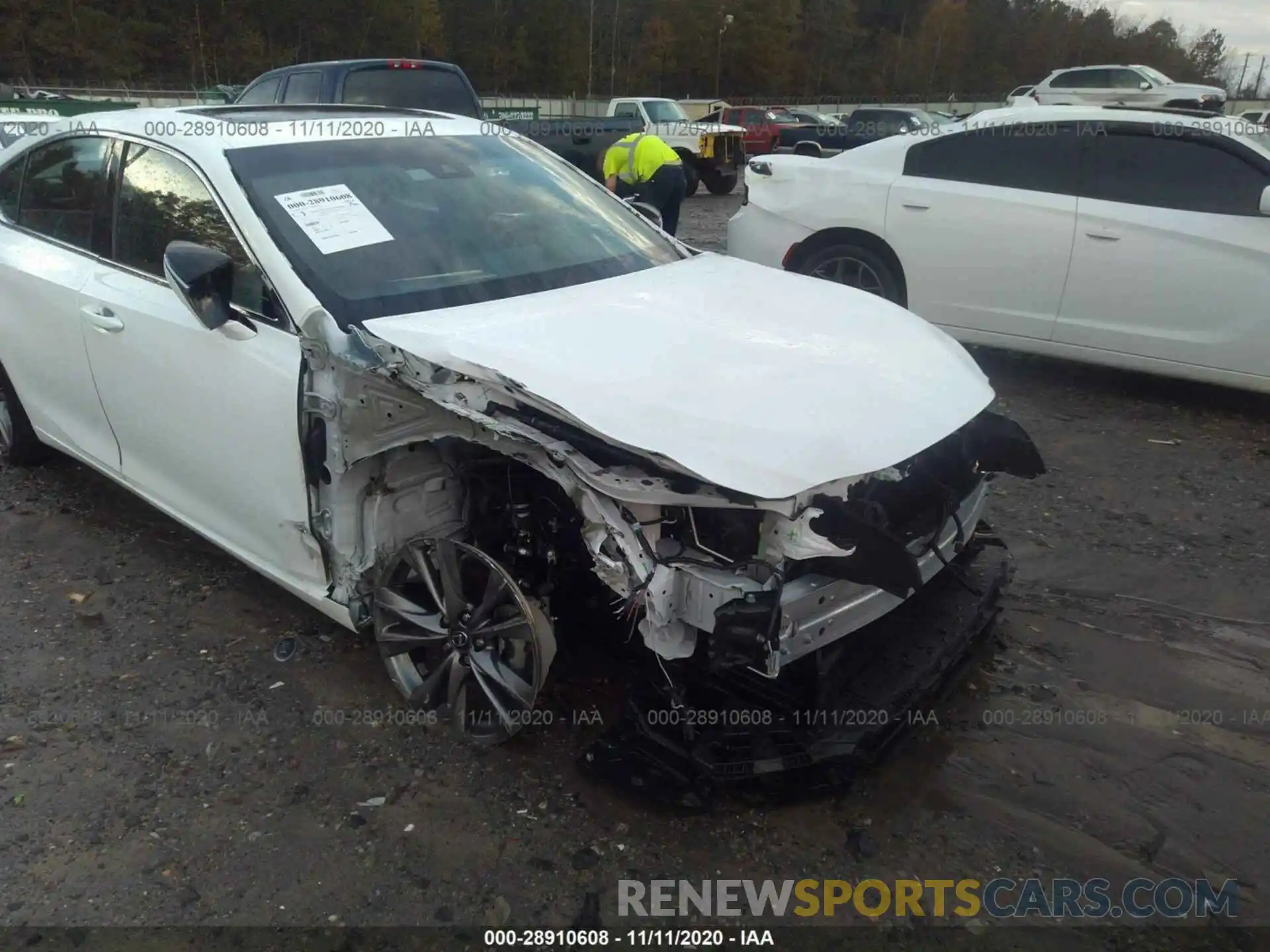 6 Photograph of a damaged car 58ABZ1B16KU018576 LEXUS ES 2019