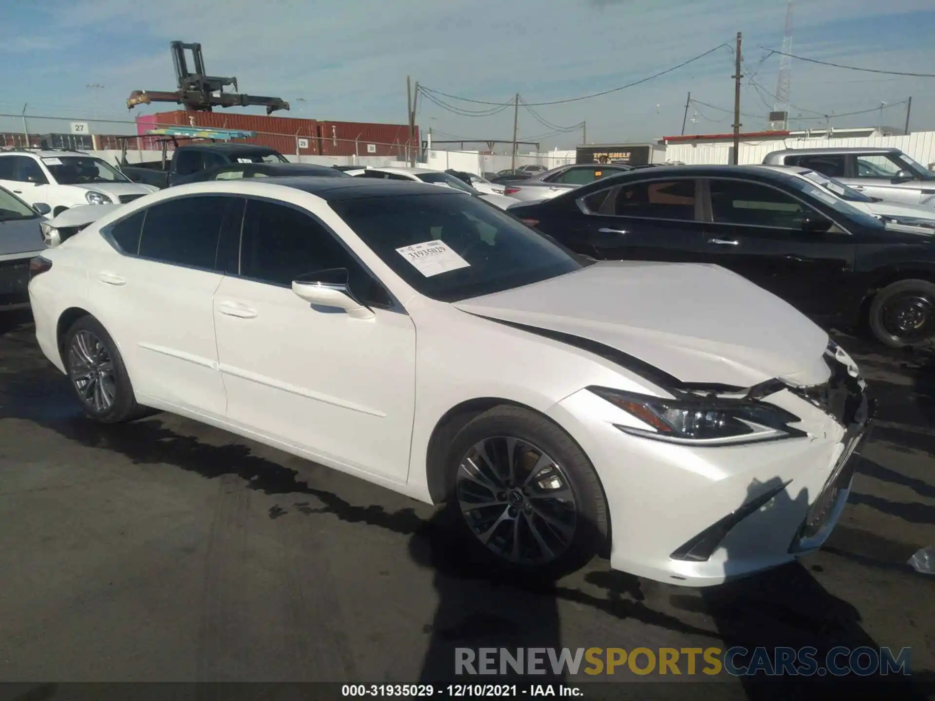 1 Photograph of a damaged car 58ABZ1B16KU024765 LEXUS ES 2019