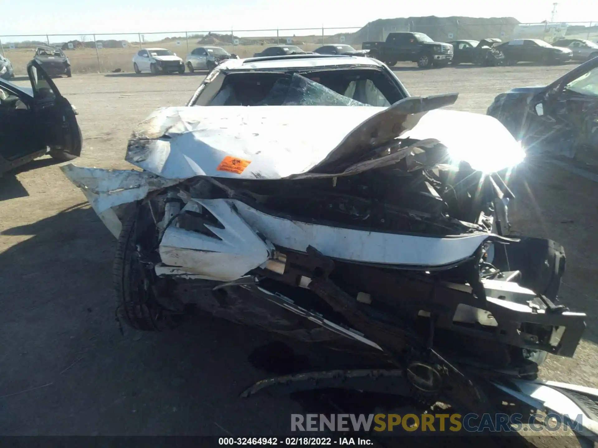 6 Photograph of a damaged car 58ABZ1B16KU025169 LEXUS ES 2019