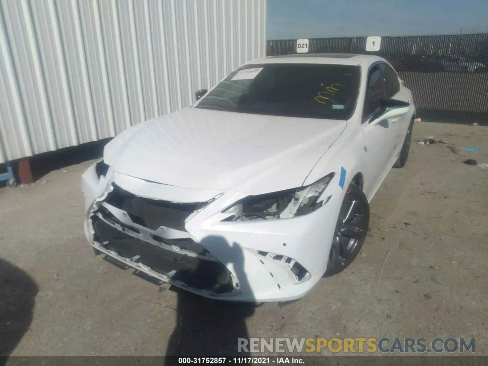 2 Photograph of a damaged car 58ABZ1B16KU031876 LEXUS ES 2019