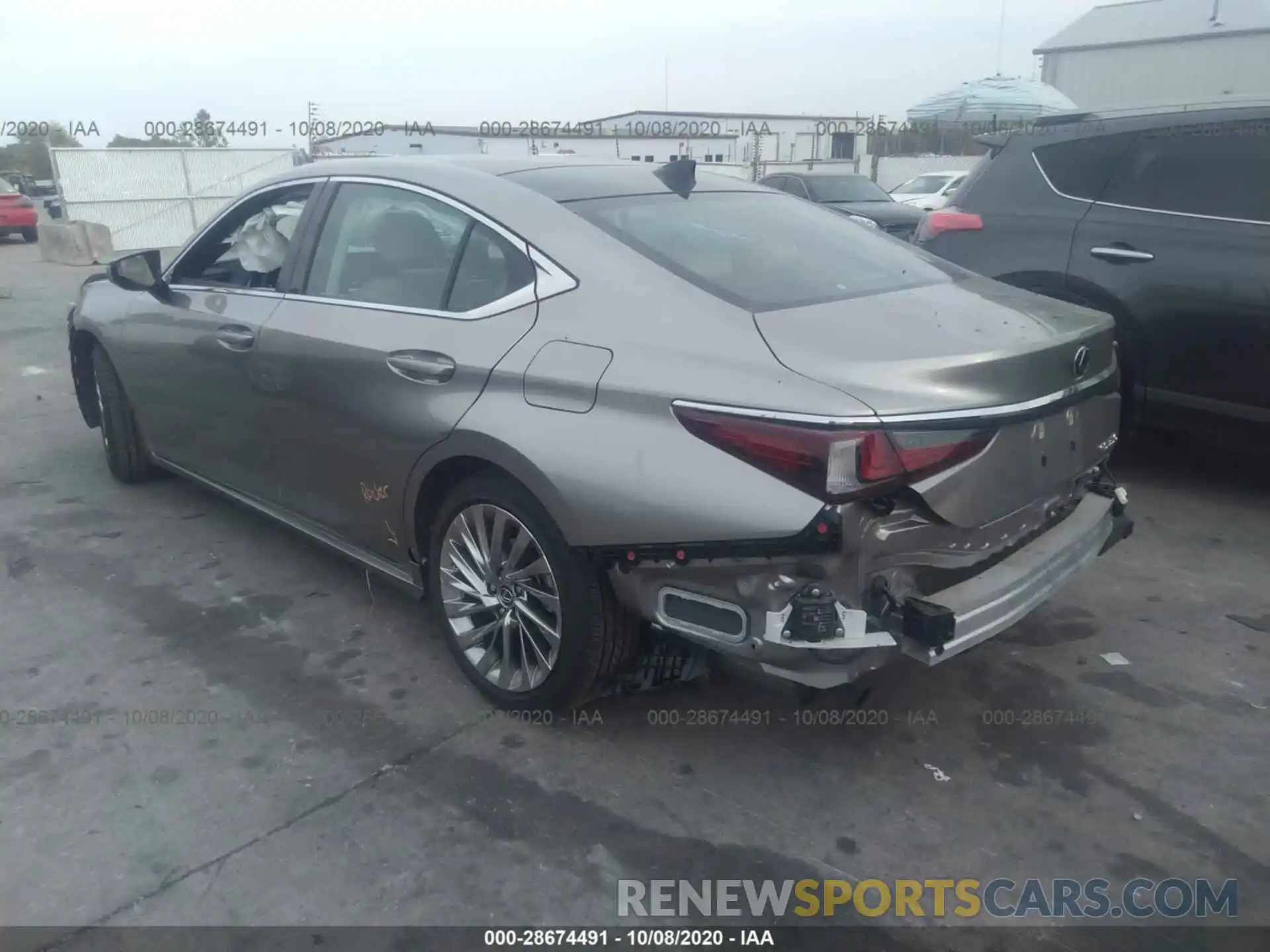 3 Photograph of a damaged car 58ABZ1B16KU031957 LEXUS ES 2019