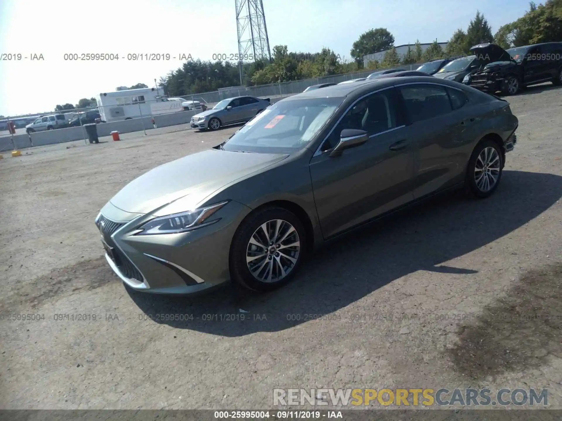 2 Photograph of a damaged car 58ABZ1B16KU040688 LEXUS ES 2019