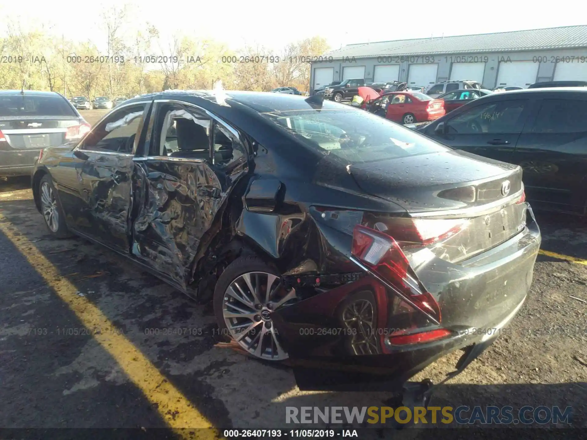 2 Photograph of a damaged car 58ABZ1B16KU044062 LEXUS ES 2019