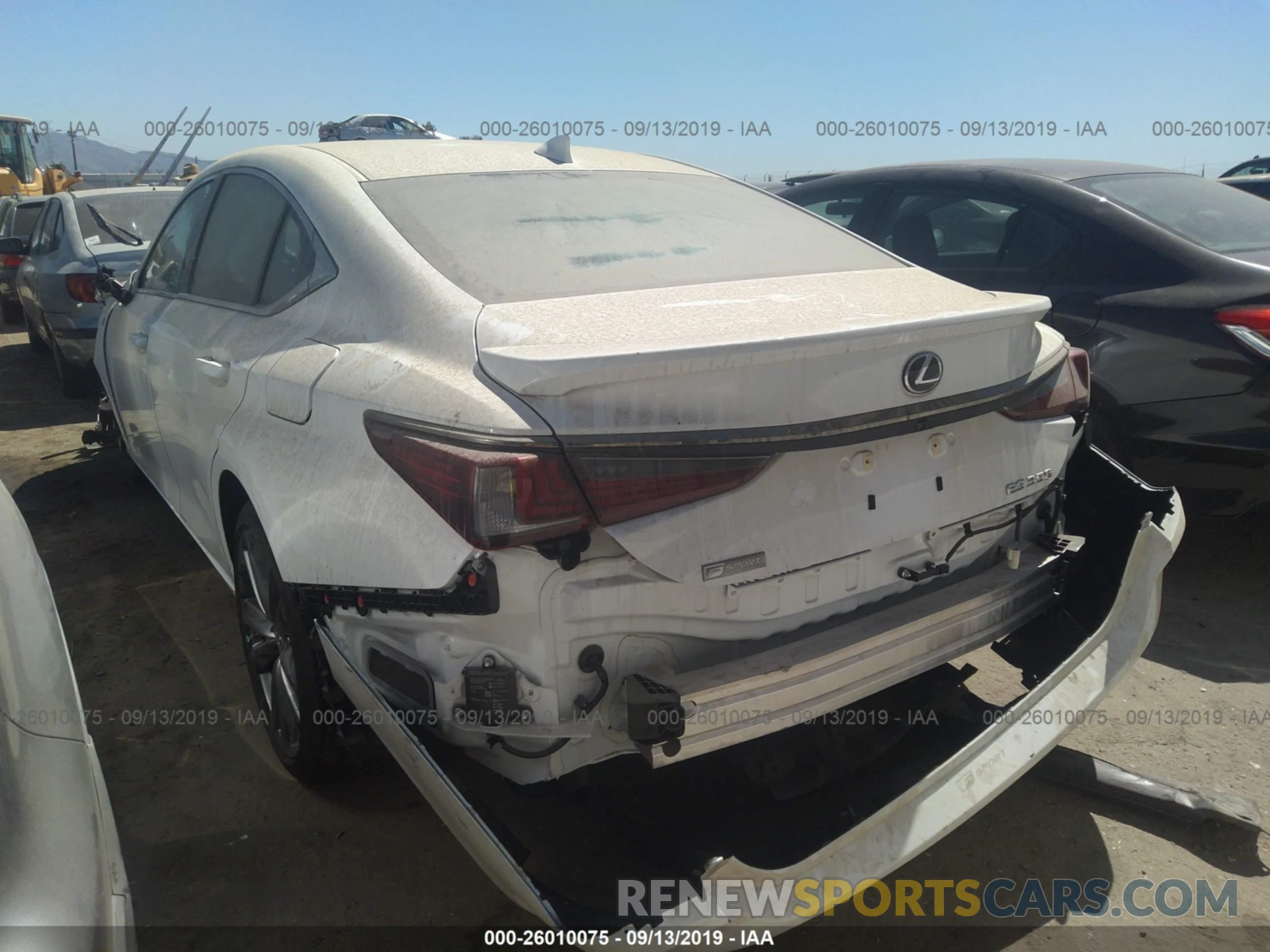 3 Photograph of a damaged car 58ABZ1B17KU005089 LEXUS ES 2019