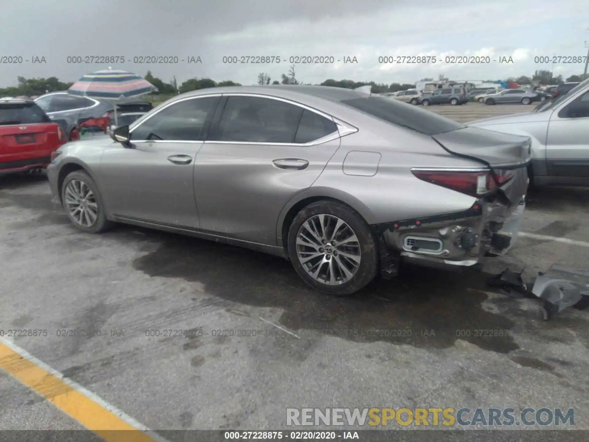 3 Photograph of a damaged car 58ABZ1B17KU010521 LEXUS ES 2019