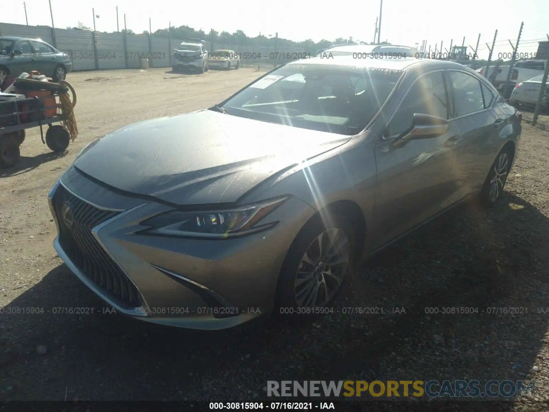 2 Photograph of a damaged car 58ABZ1B17KU014648 LEXUS ES 2019