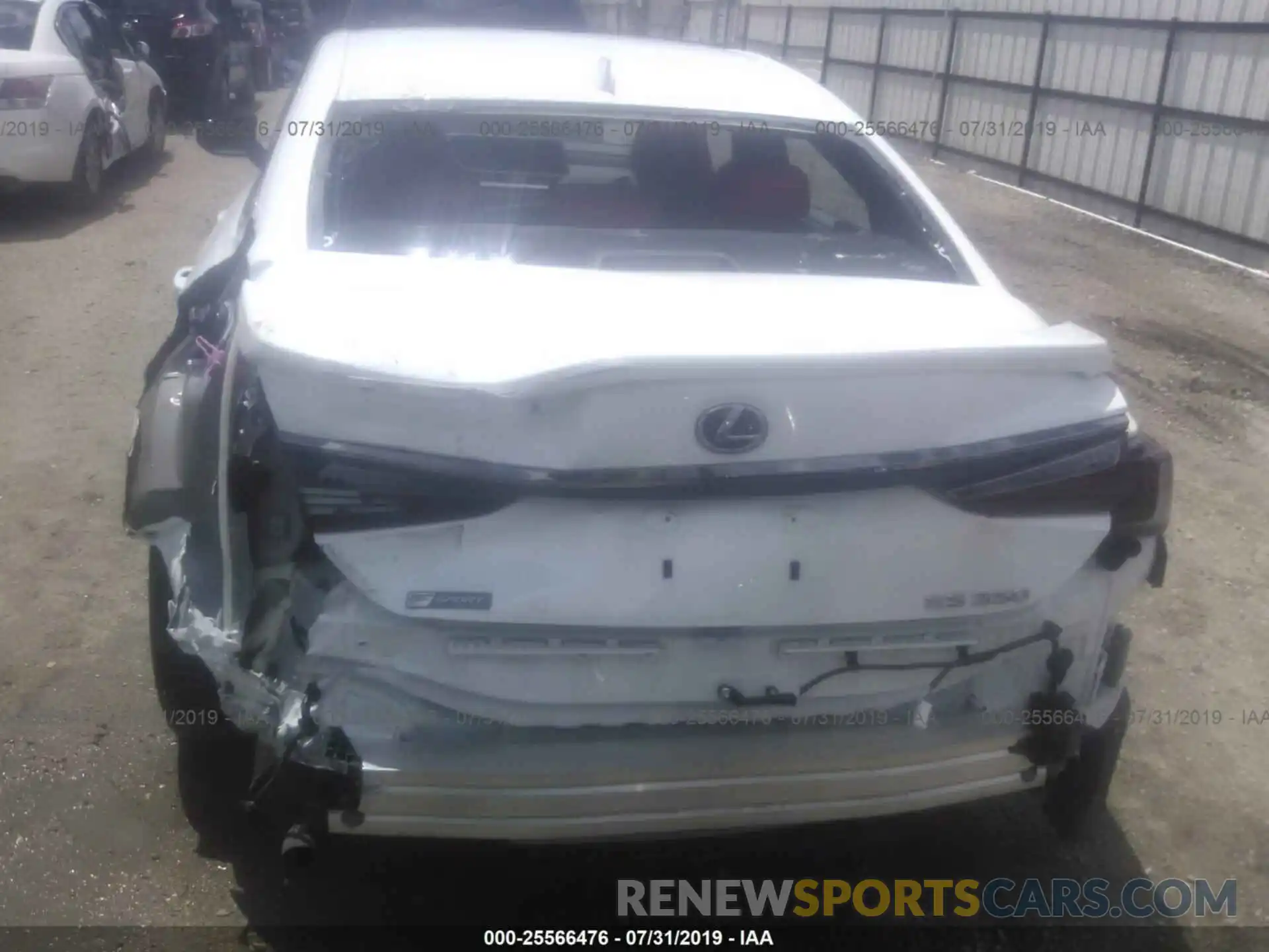 6 Photograph of a damaged car 58ABZ1B17KU016643 LEXUS ES 2019