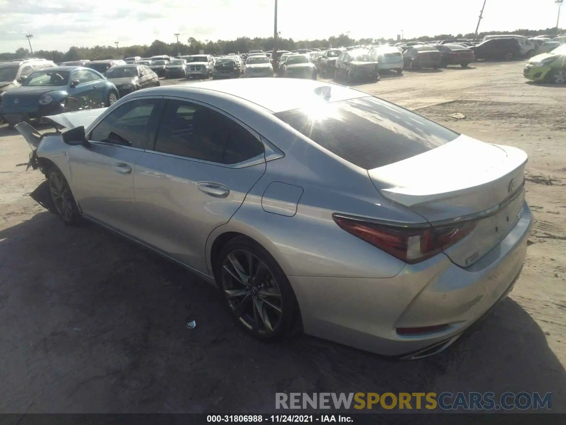 3 Photograph of a damaged car 58ABZ1B17KU017629 LEXUS ES 2019