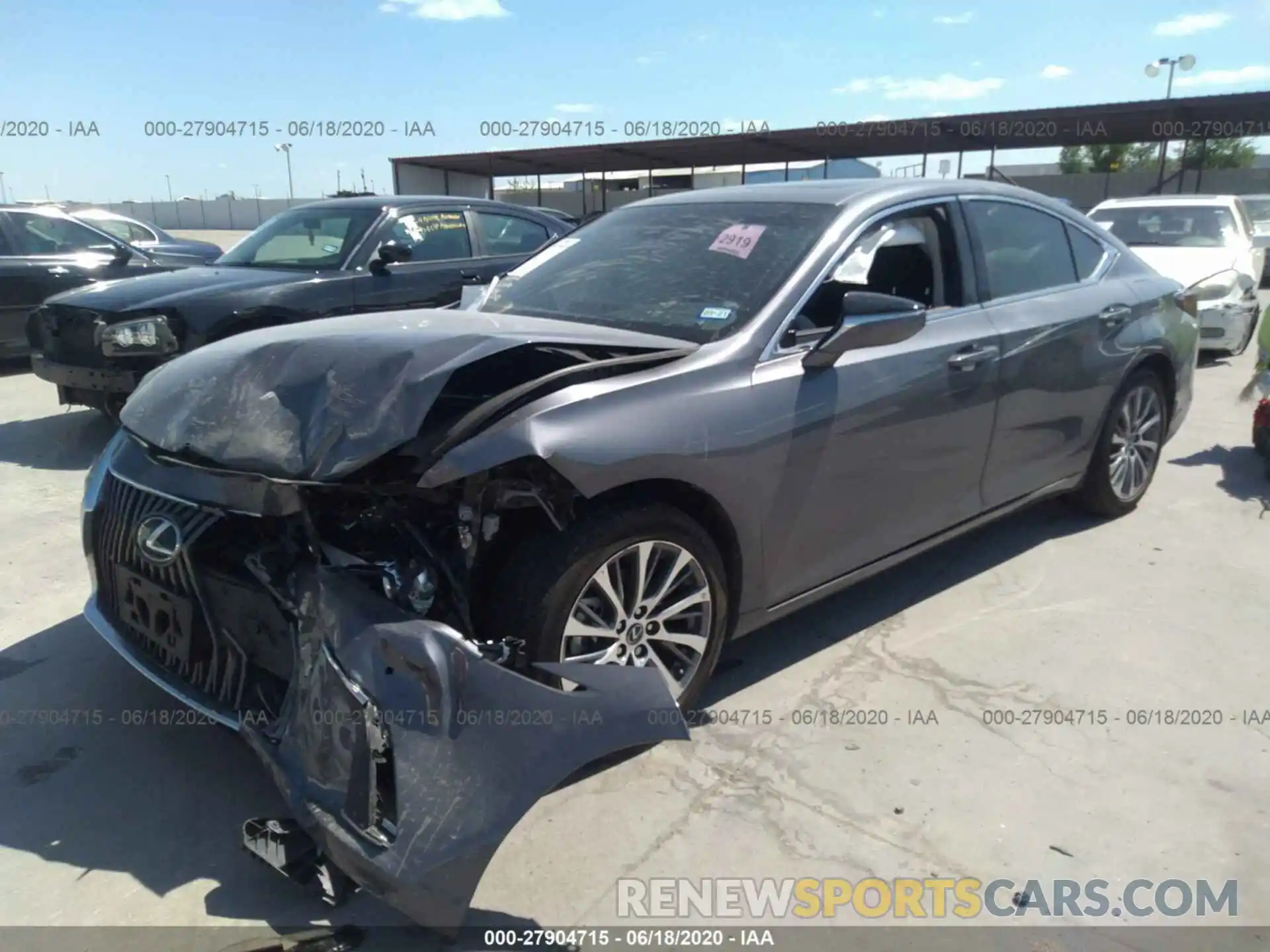 2 Photograph of a damaged car 58ABZ1B17KU017808 LEXUS ES 2019