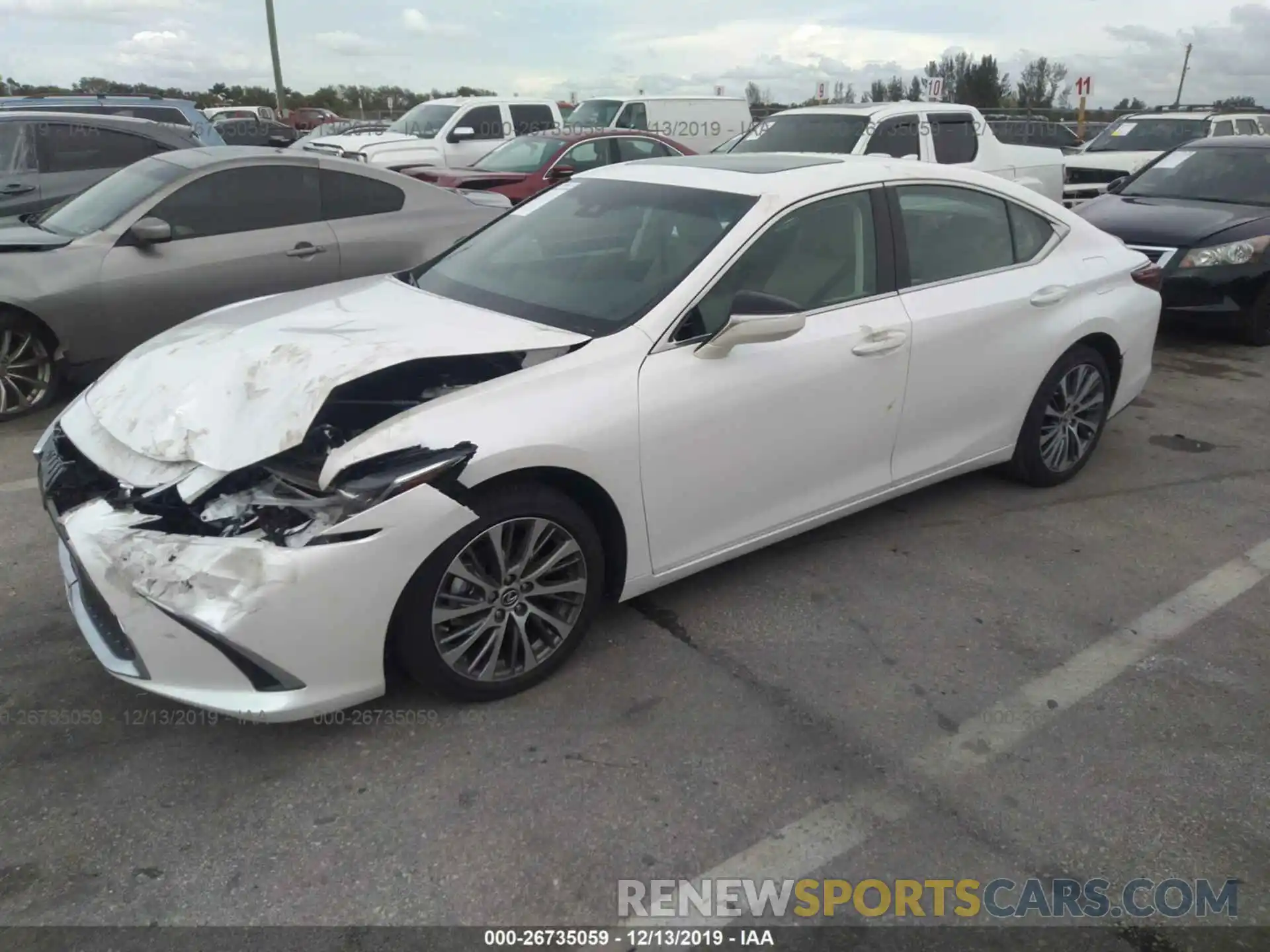 2 Photograph of a damaged car 58ABZ1B17KU043843 LEXUS ES 2019