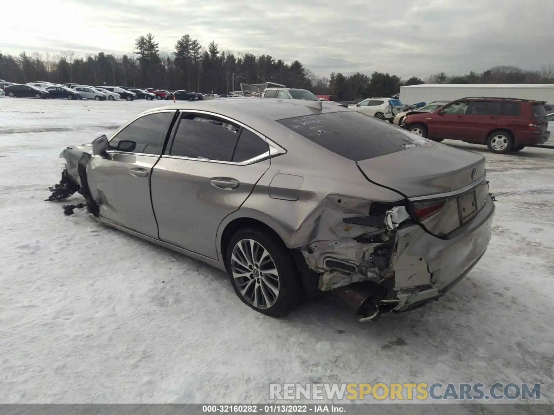 3 Photograph of a damaged car 58ABZ1B17KU045950 LEXUS ES 2019