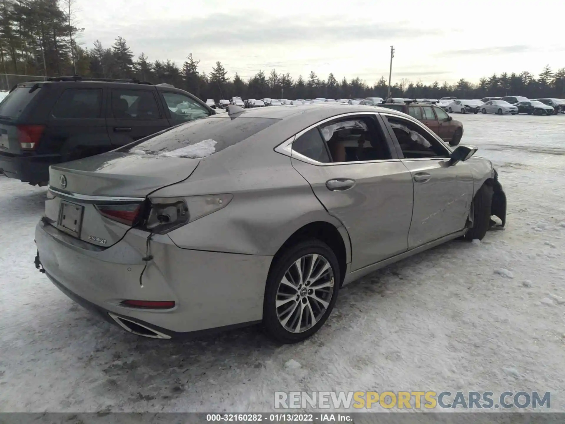 4 Фотография поврежденного автомобиля 58ABZ1B17KU045950 LEXUS ES 2019