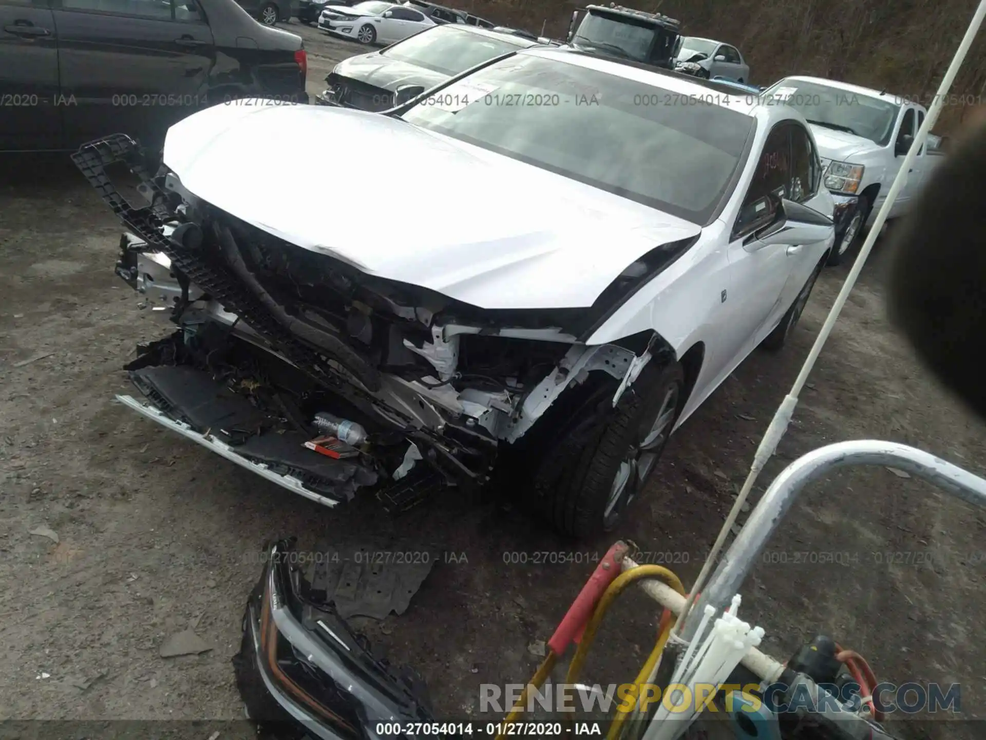 2 Photograph of a damaged car 58ABZ1B18KU007191 LEXUS ES 2019