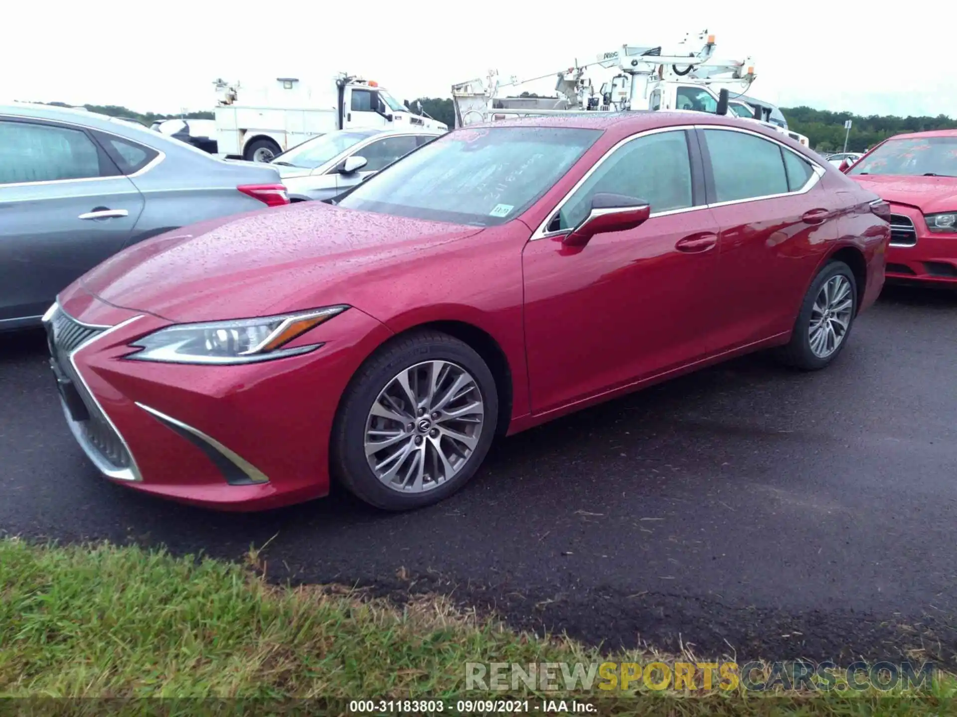 2 Photograph of a damaged car 58ABZ1B18KU011404 LEXUS ES 2019