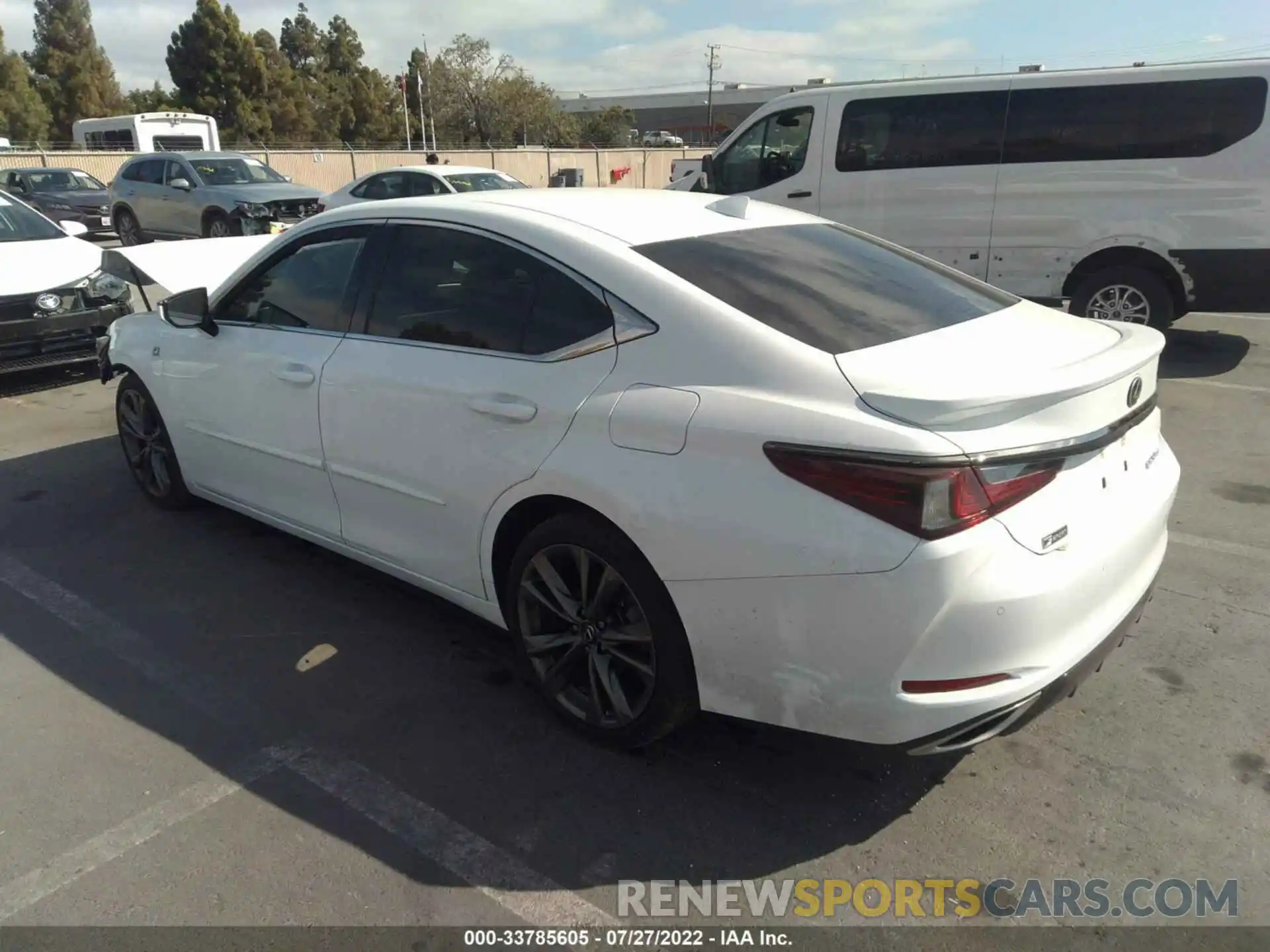 3 Photograph of a damaged car 58ABZ1B18KU014285 LEXUS ES 2019