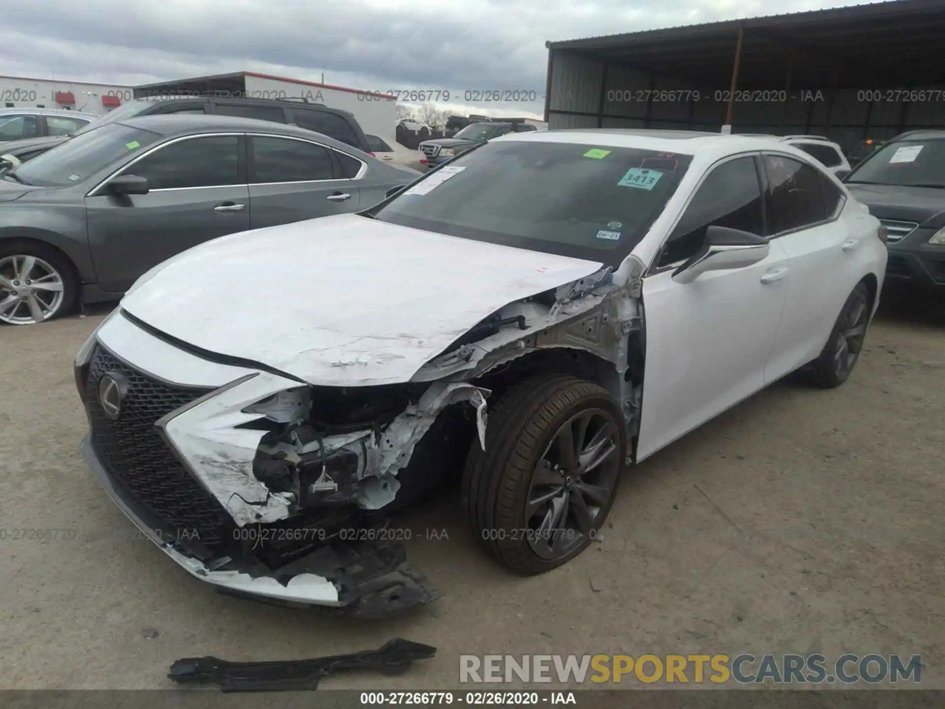 2 Photograph of a damaged car 58ABZ1B18KU018823 LEXUS ES 2019