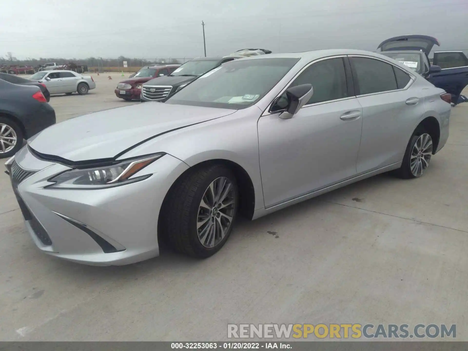 2 Photograph of a damaged car 58ABZ1B18KU019177 LEXUS ES 2019