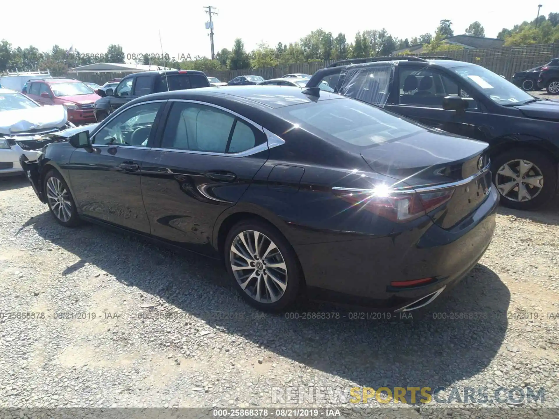 3 Photograph of a damaged car 58ABZ1B18KU023407 LEXUS ES 2019