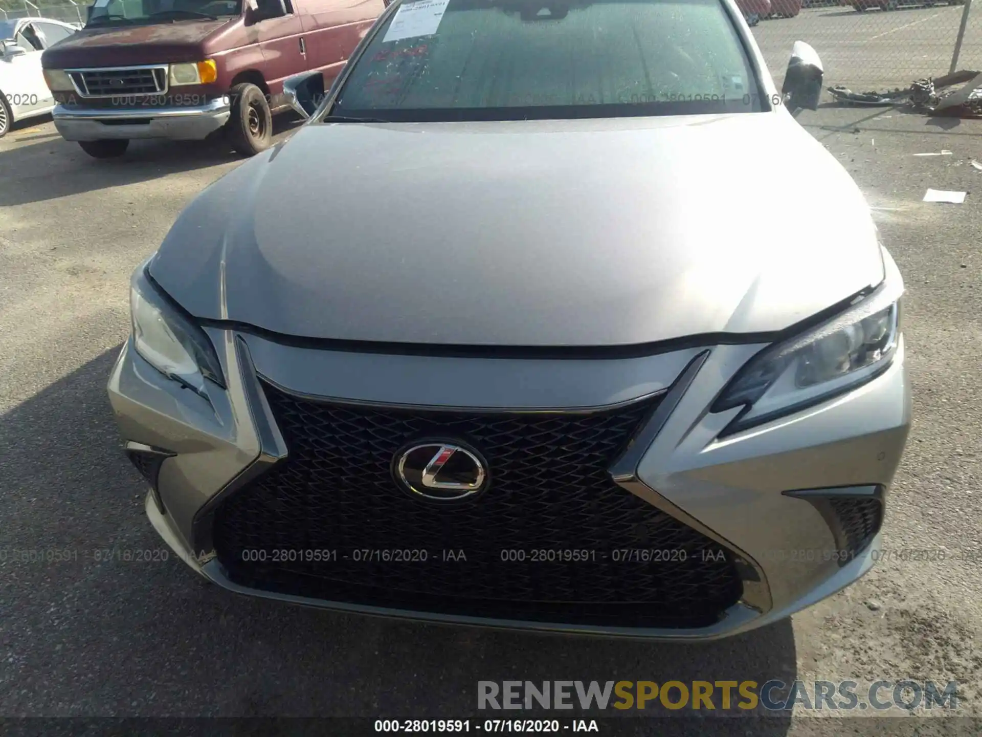 6 Photograph of a damaged car 58ABZ1B18KU033743 LEXUS ES 2019