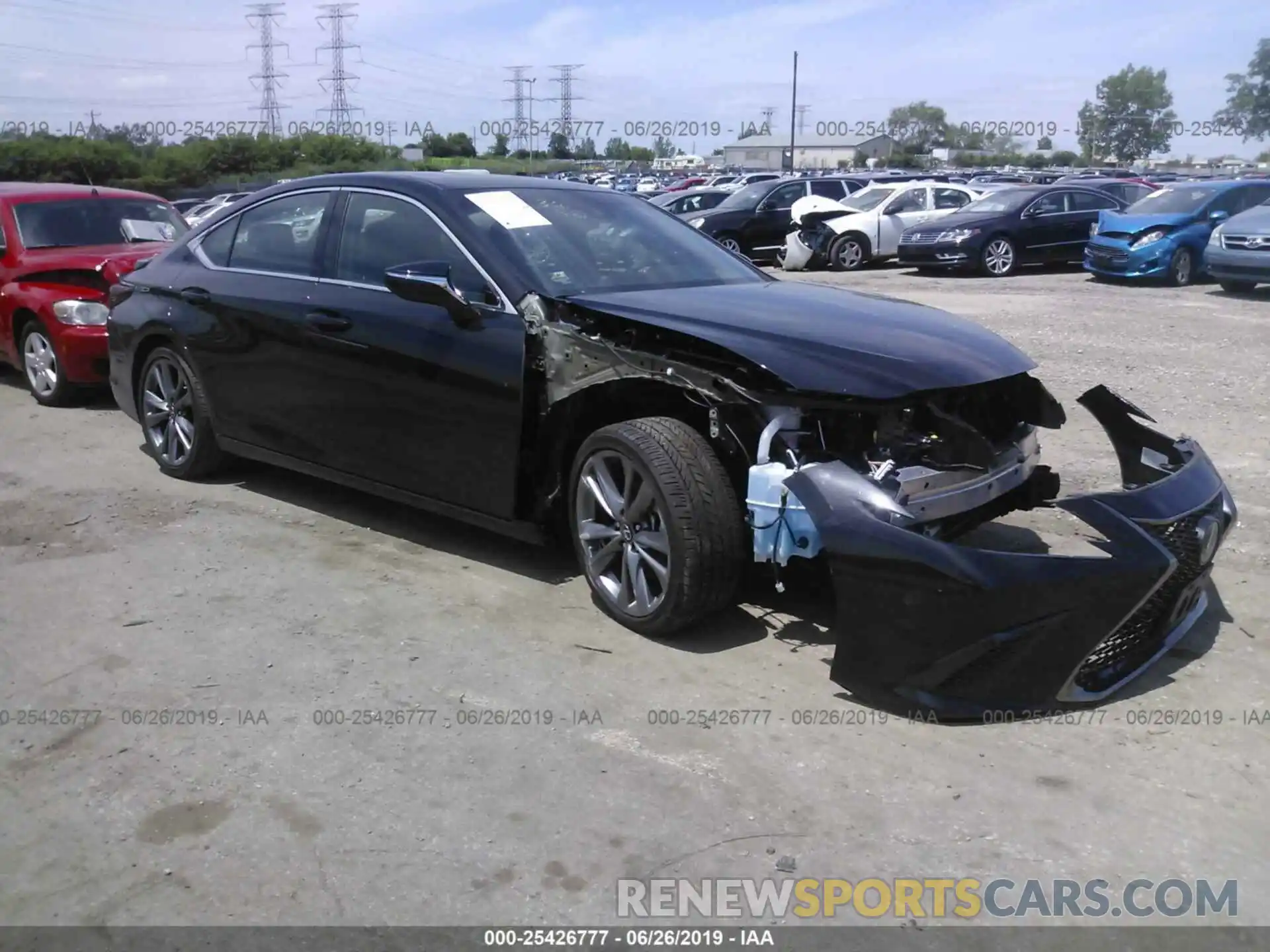 1 Photograph of a damaged car 58ABZ1B19KU003229 LEXUS ES 2019