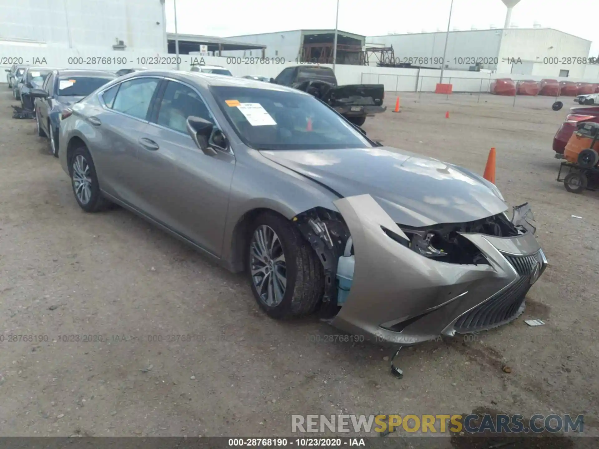 1 Photograph of a damaged car 58ABZ1B19KU005630 LEXUS ES 2019