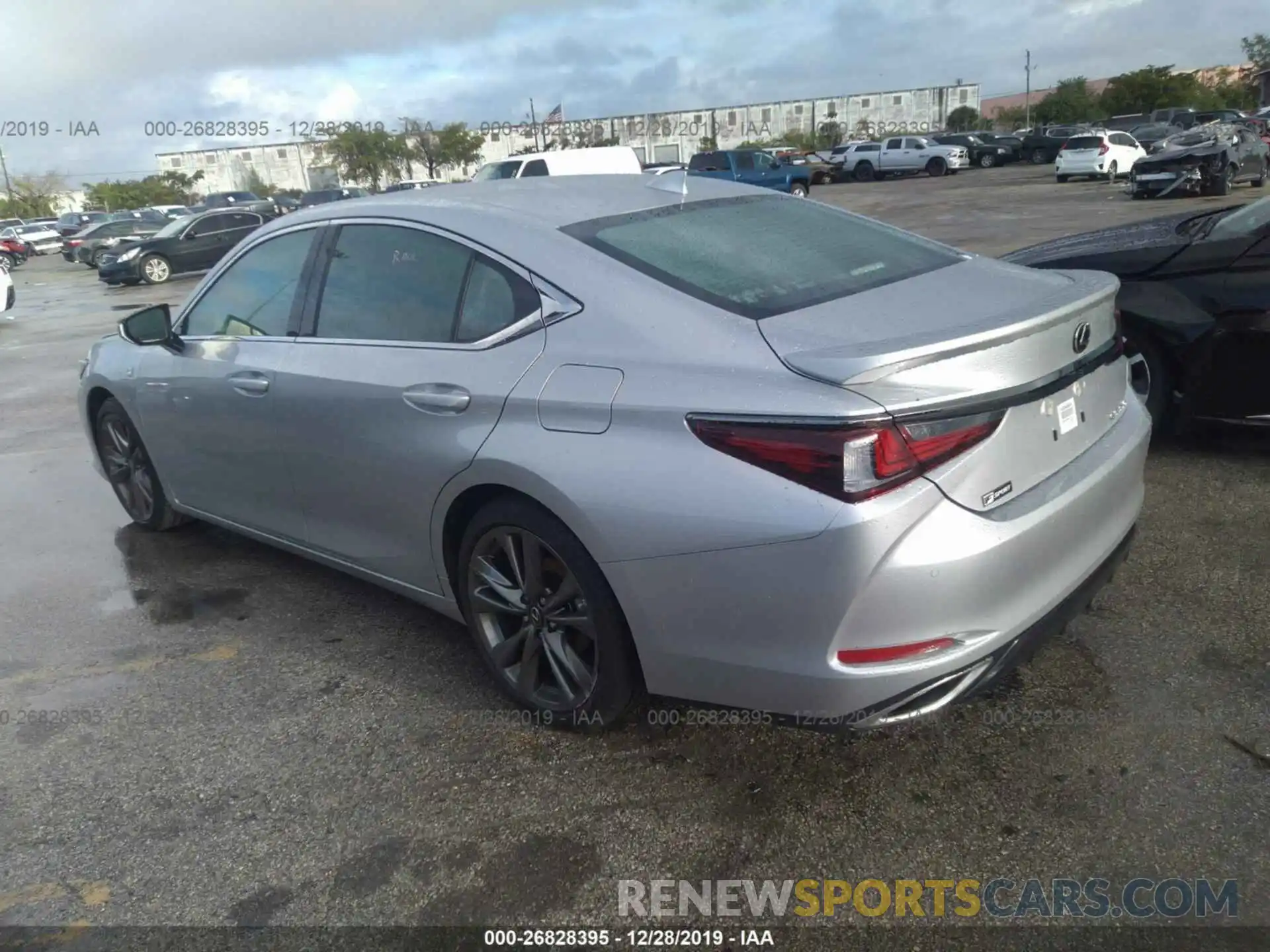 3 Photograph of a damaged car 58ABZ1B19KU017406 LEXUS ES 2019