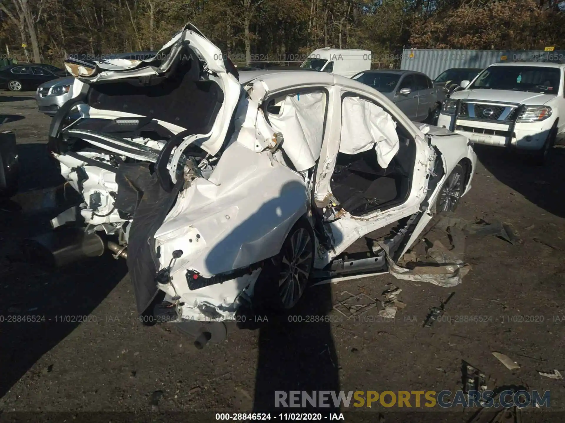 4 Photograph of a damaged car 58ABZ1B19KU031385 LEXUS ES 2019