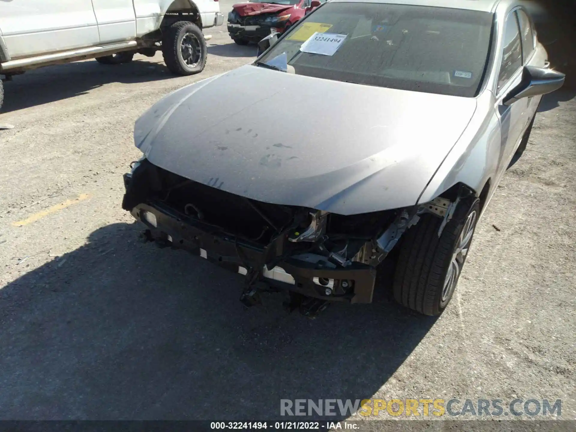 6 Photograph of a damaged car 58ABZ1B19KU049613 LEXUS ES 2019