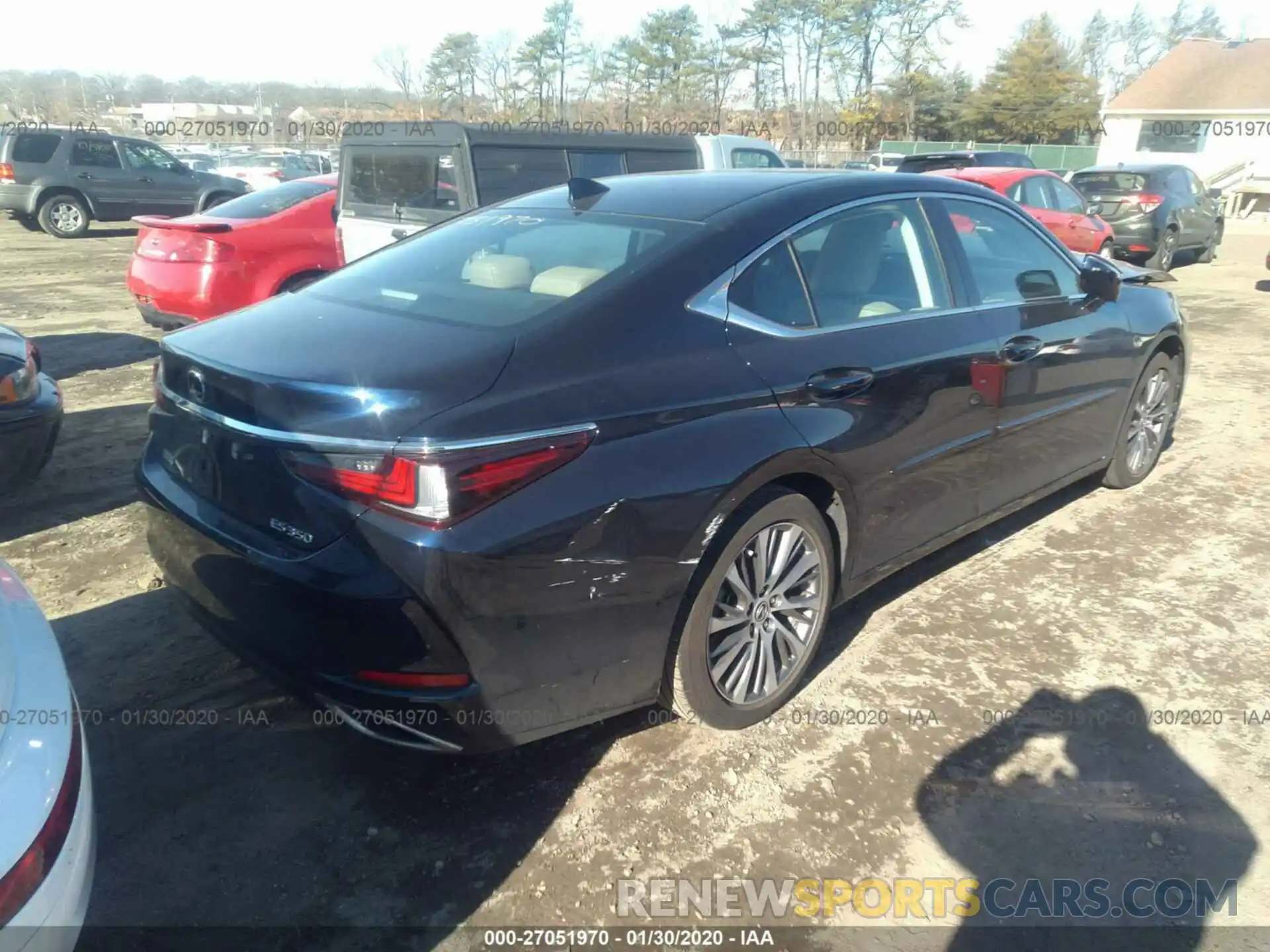 4 Photograph of a damaged car 58ABZ1B1XKU008651 LEXUS ES 2019